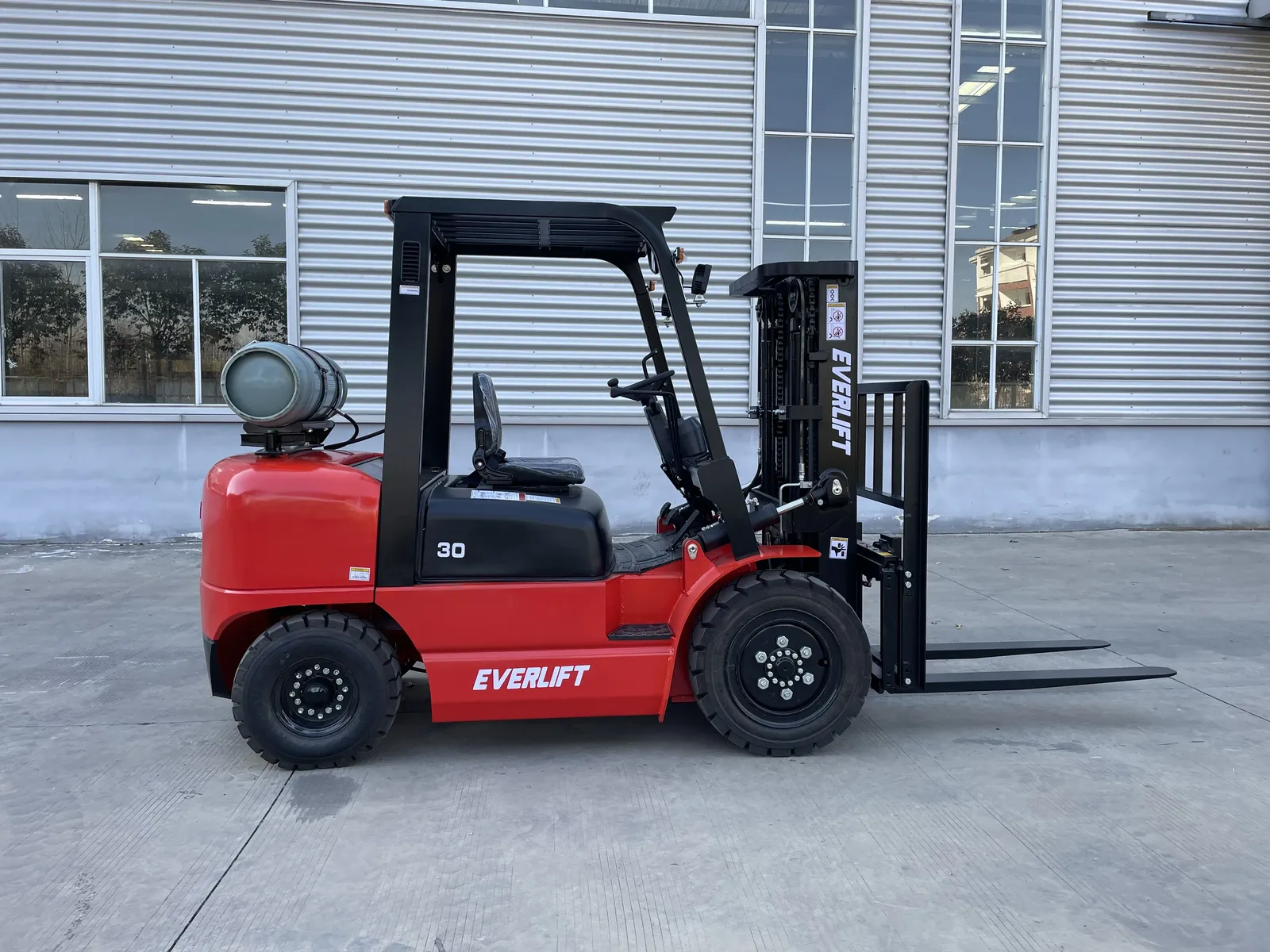 LPG Gasoline Forklift 2-5 Ton detail 6