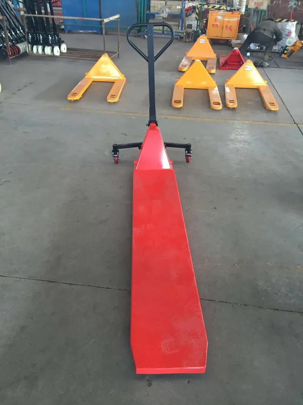 2ton 2000 kg PU Wheel Pedestrian Hand Pallet Truck photo 3