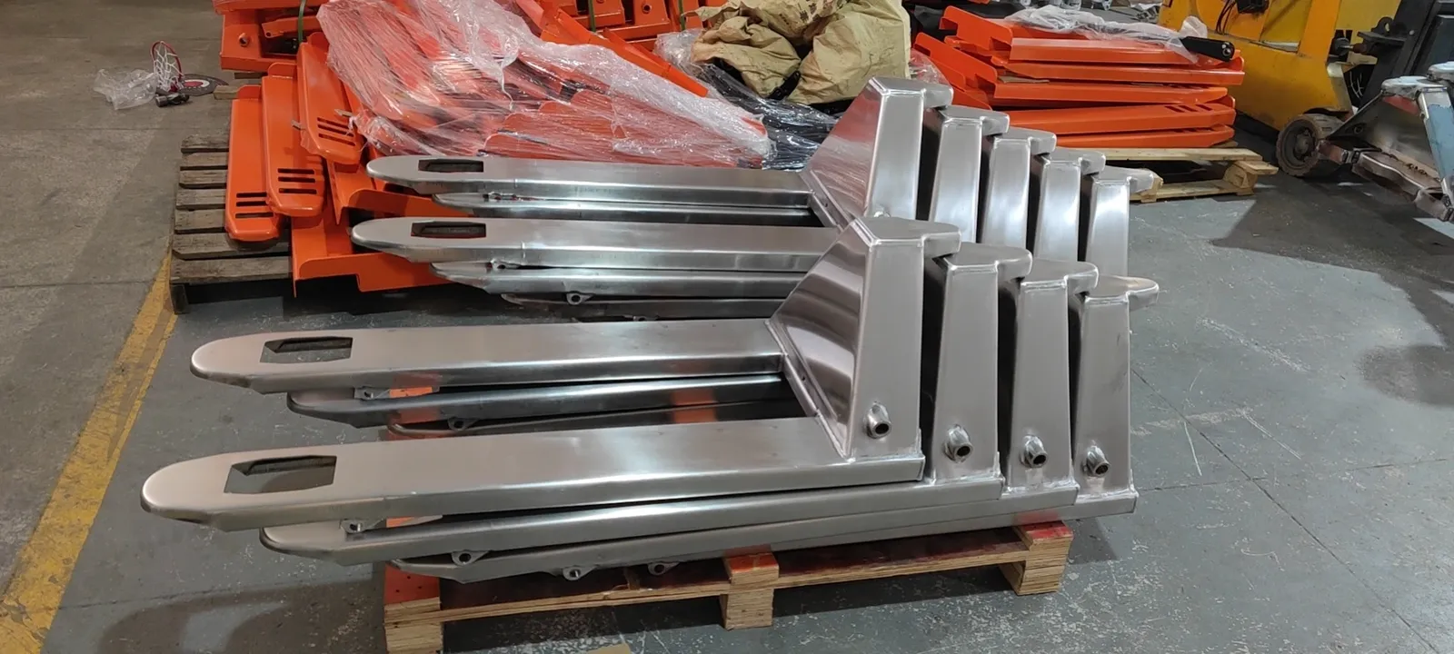 1.5t 2t 2.5t Hand Pallet Jack Truck photo 3