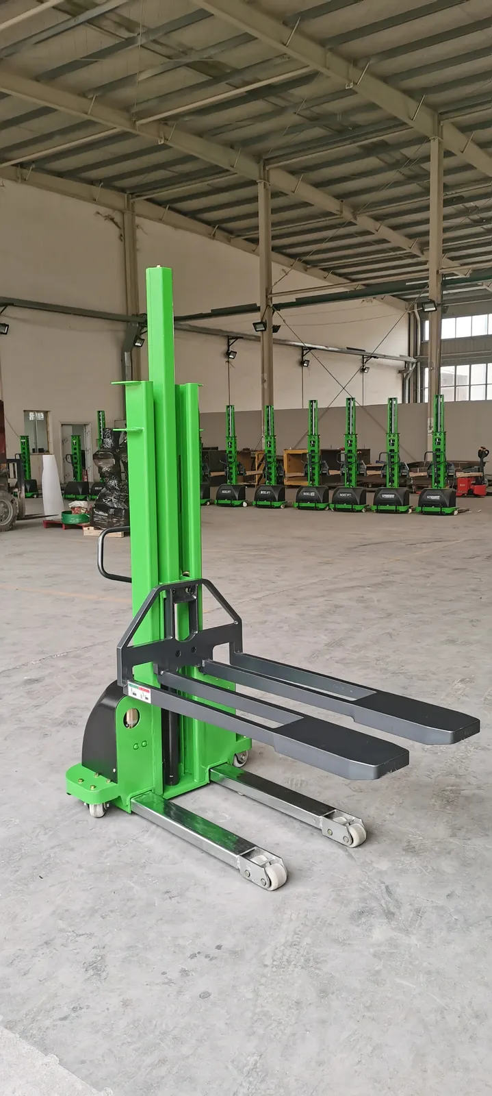 ELES-05C Portable Mini Forklift Electric Stacker 0.5Ton 1Ton detail 8