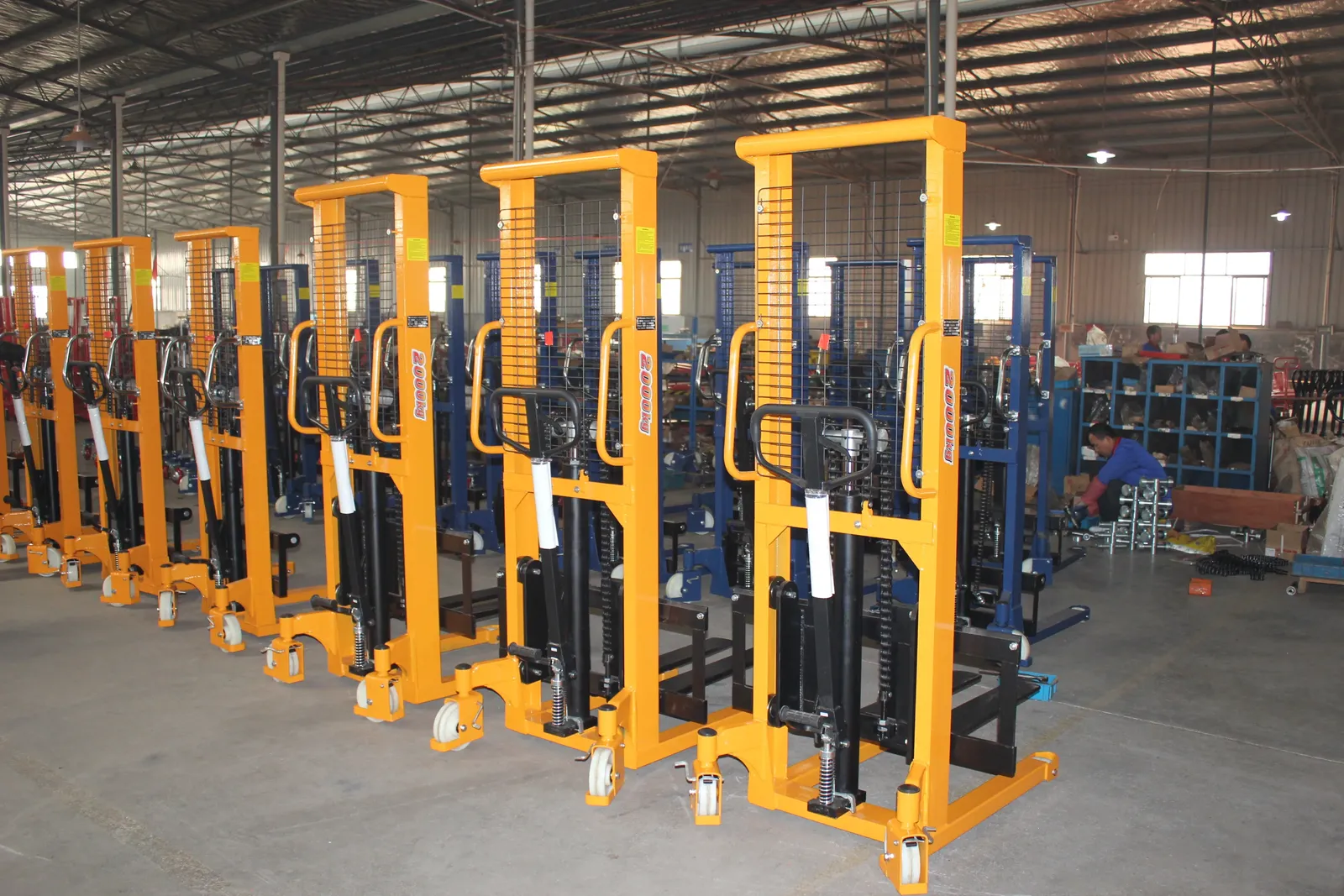 1 Ton Manual Pallet Stacker Hand Hydraulic Stacking Truck photo 5