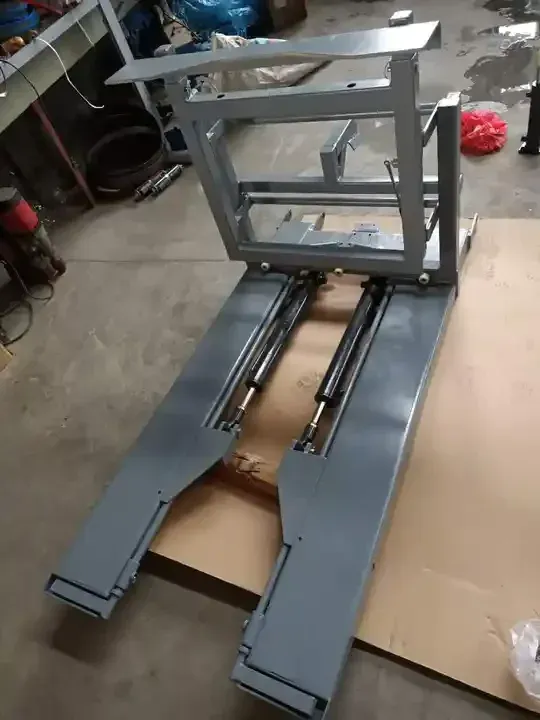 1Ton Forklift Bin Tipper Forklift Attachment detail 5