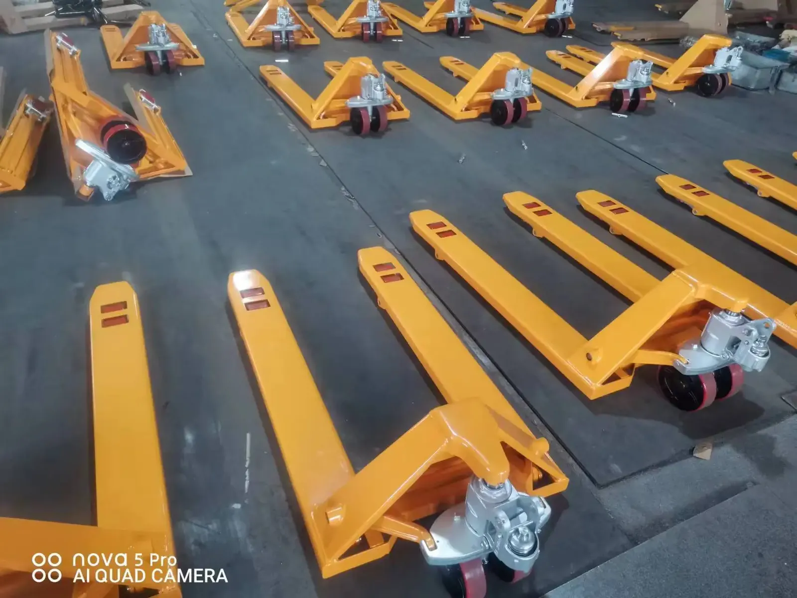 Manual Pallet Jack 2T-10T photo 3