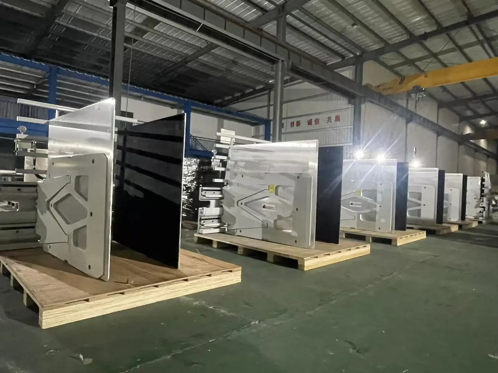2ton 3on Forklift Attachment Carton Clamp with Side photo 2