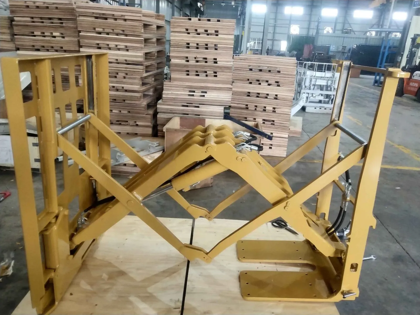 OEM Forklift Attachments Bale Clamp Forklift 1500 kg detail 6