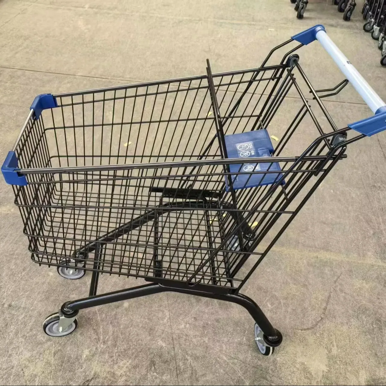 Steel Grocery Supermarket Shopping Trolley With Customer (LPT-51835)