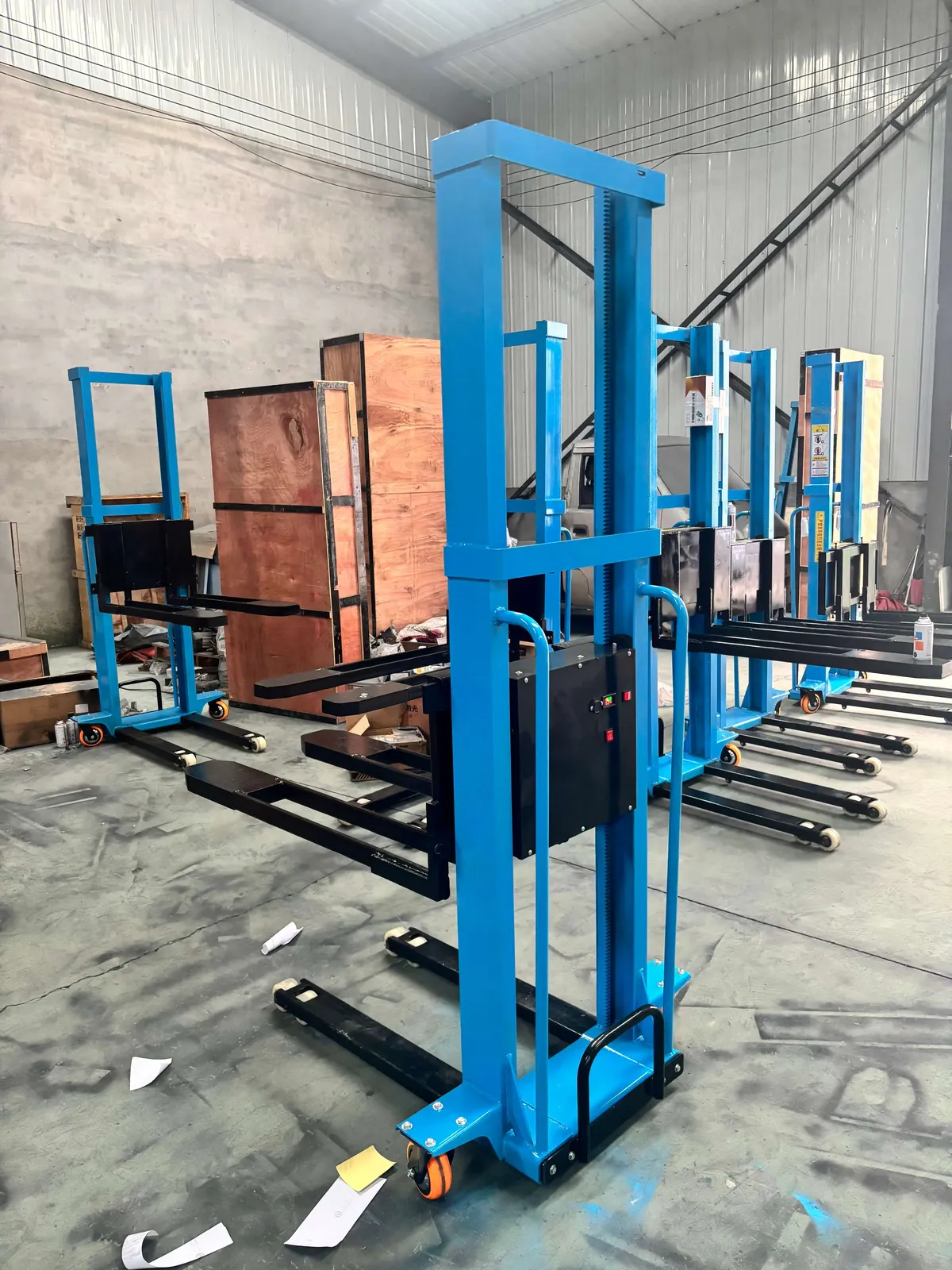 1Ton Full Electric Stacker Self Loading Stacker Forklift photo 2