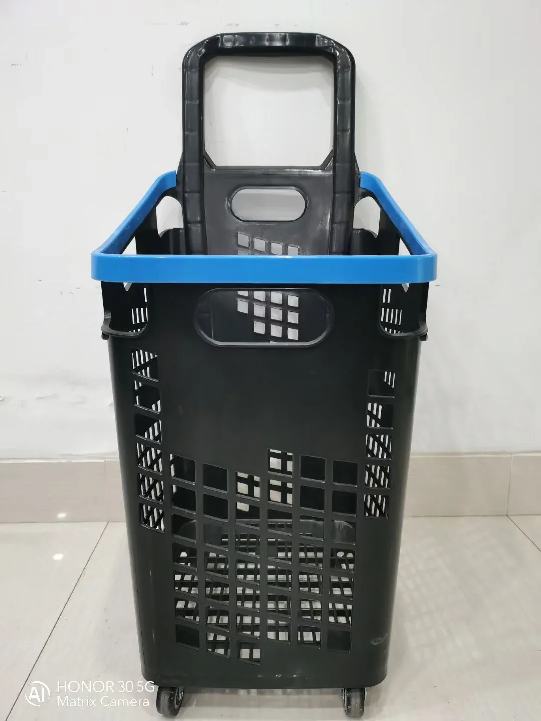 Supermarket 70L Shopping Trolley with Plastic Basket photo 3