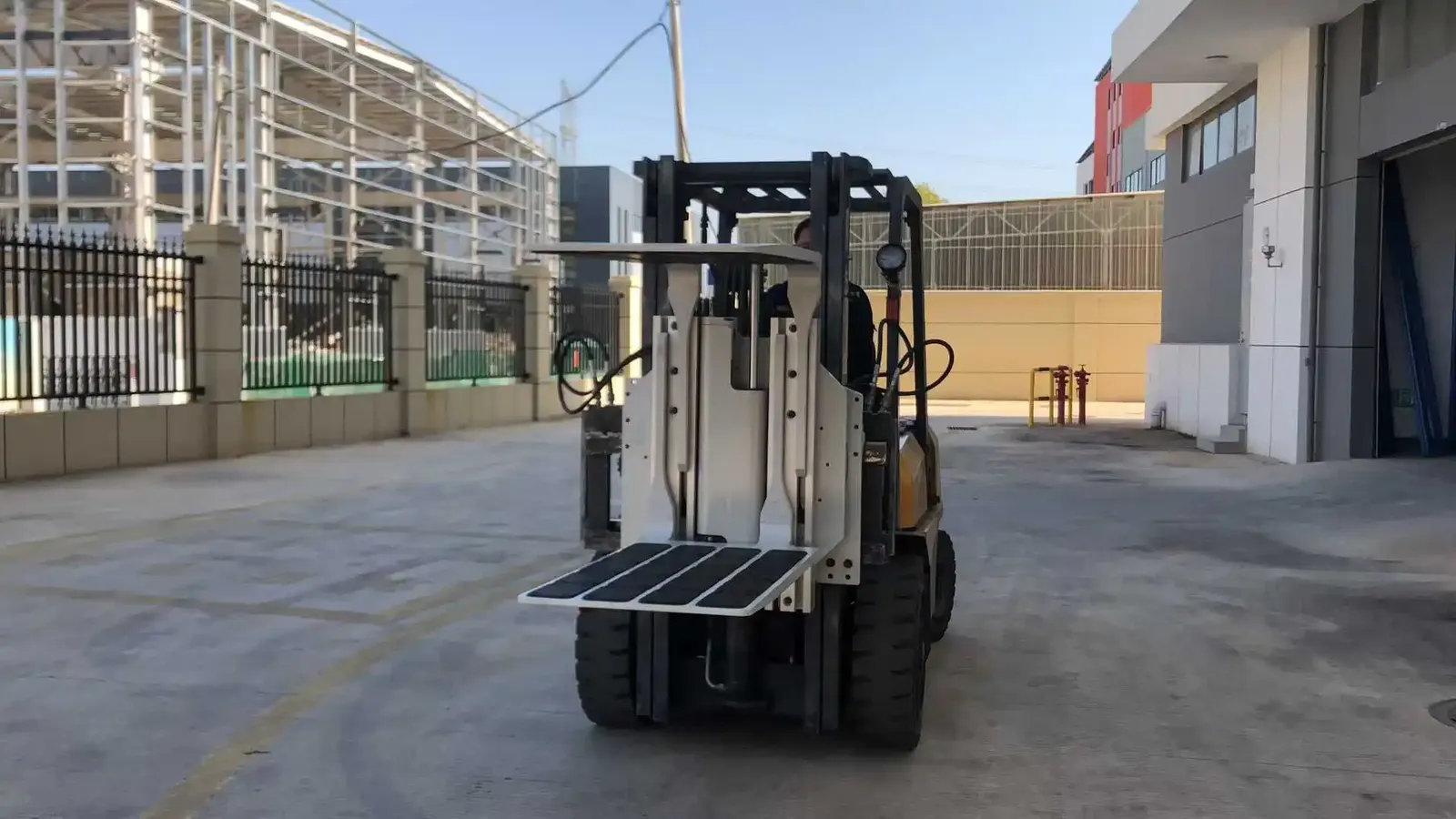 Heavy Duty Hydraulic Forklift Bale Clamp Attachment photo 5