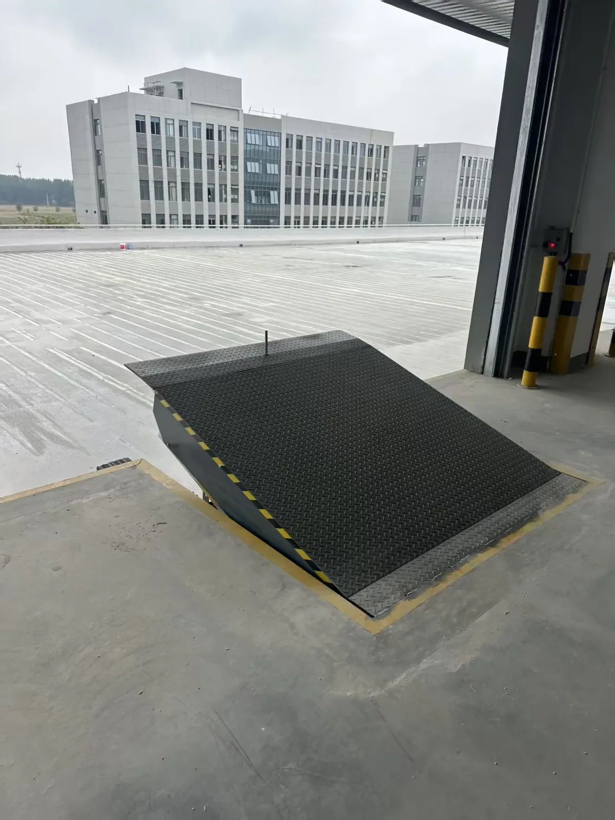 Loading Ramp Fixed Dock Leveller Hydraulic Dock Levellers detail 5