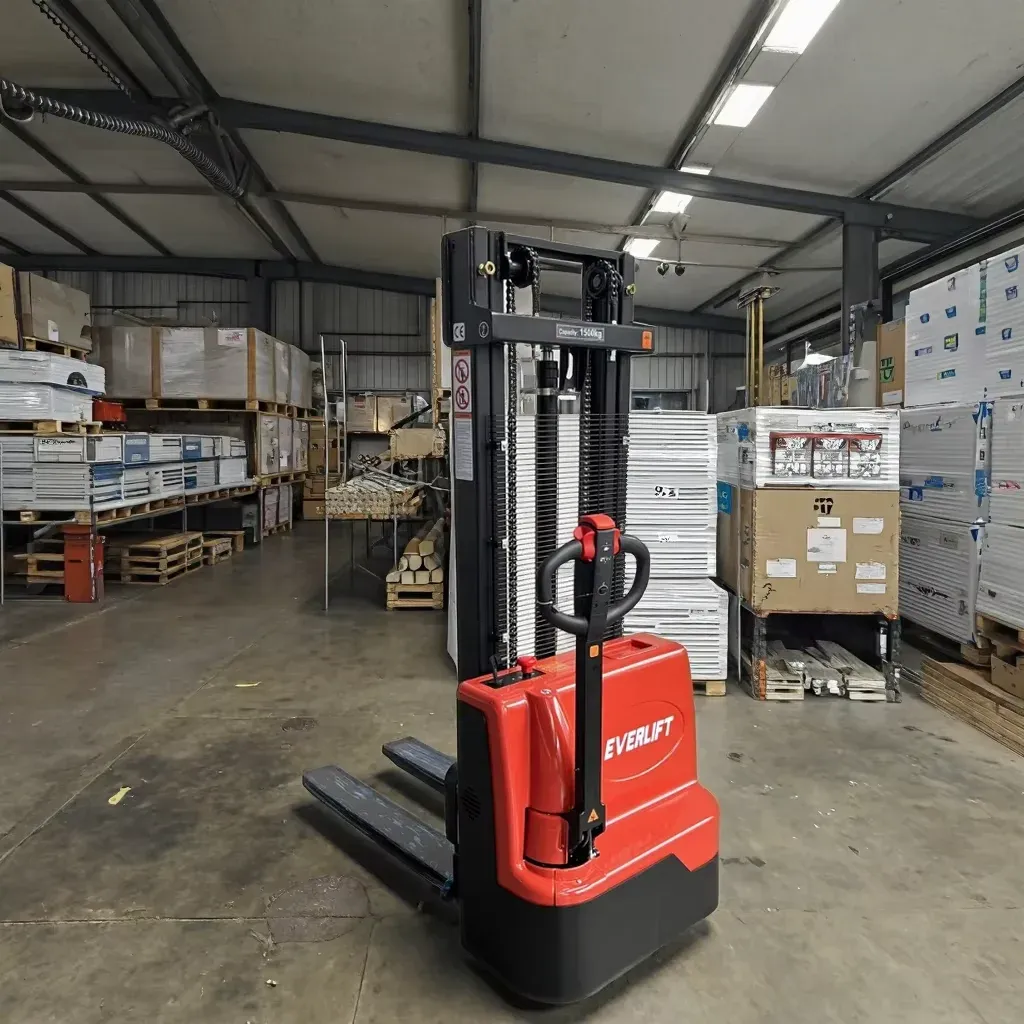 1.5-3 Ton Full Electric Stacker 3m 4m 5m 6m Lifting photo 1
