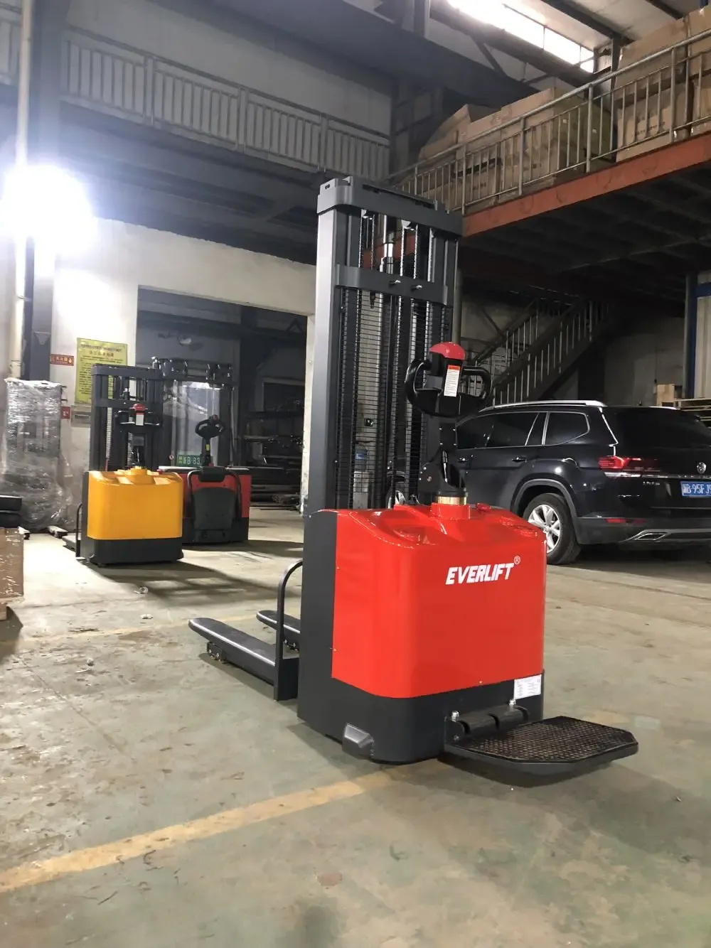 Electric Pallet Stacker, Stand-on Stacker, Ride-on detail 5