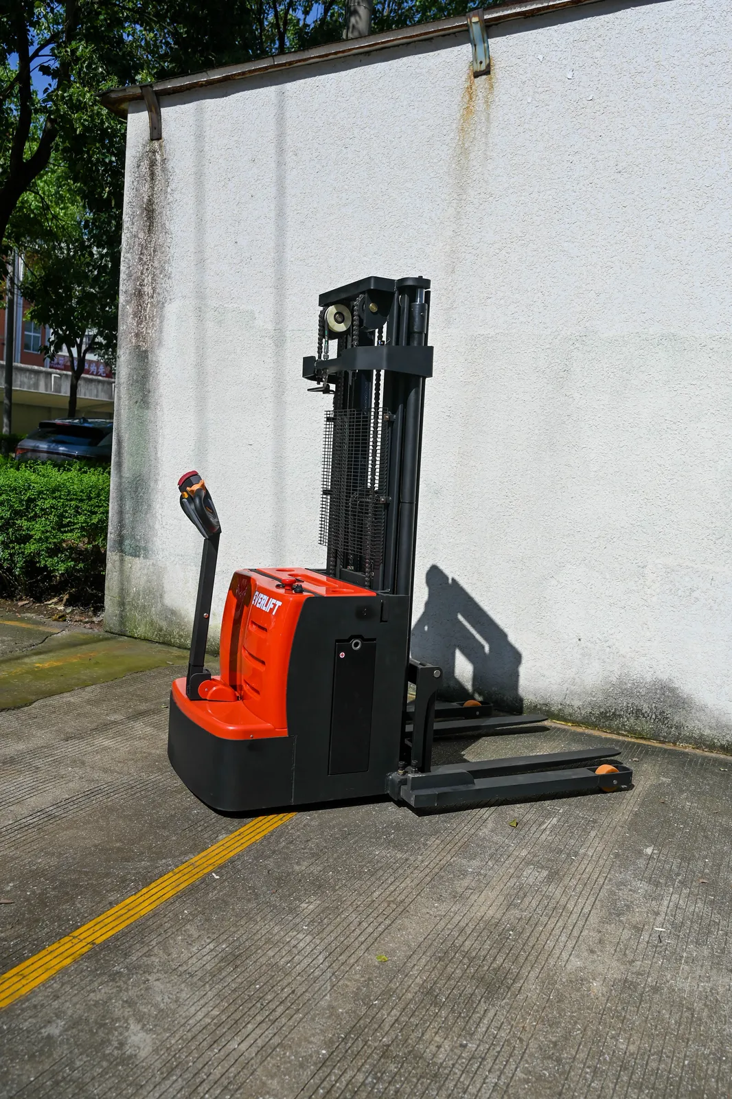 Electric Pallet Stacker, Triplex Mast Stacker, 4.5m photo 2