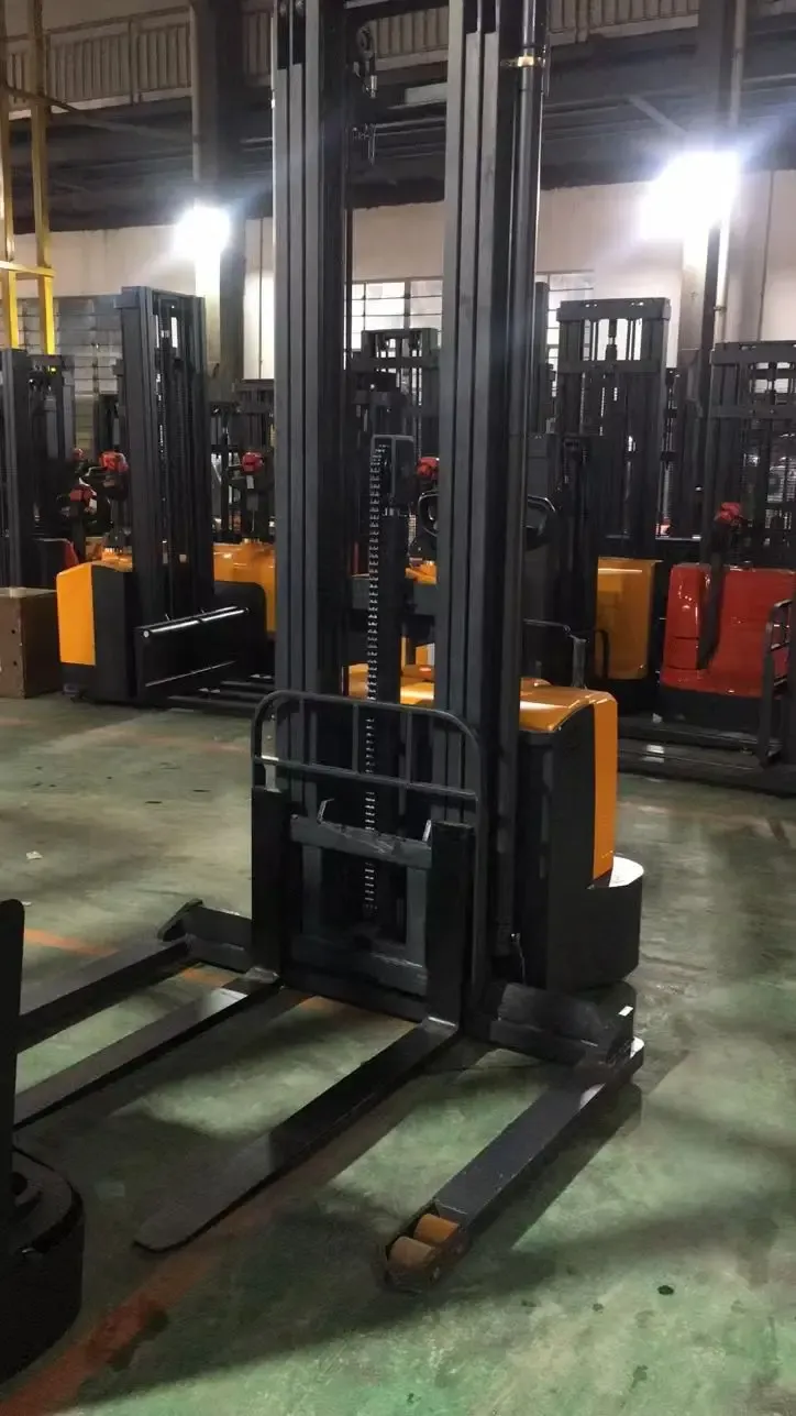 Electric Pallet Stacker, Triplex Mast Stacker, 6m detail 4