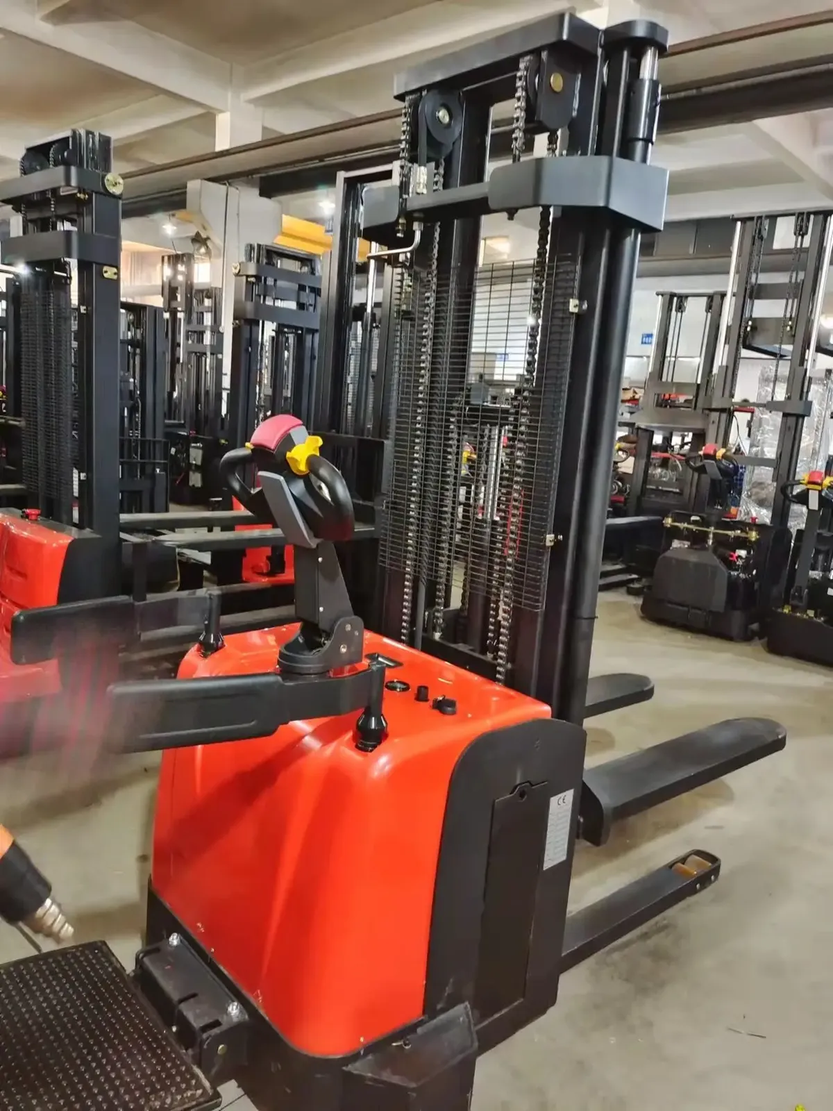 Electric Pallet Stacker, Triplex Mast Stacker, 6m detail 6