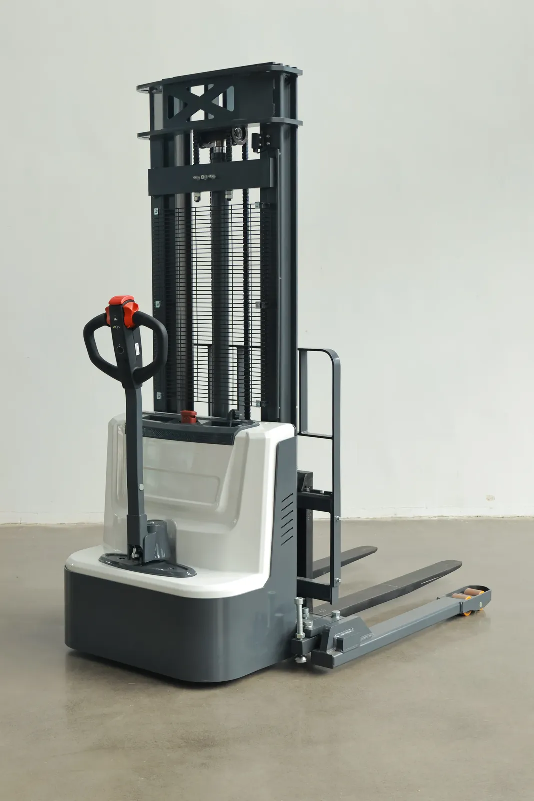 1 Ton 1.6m Electric Pallet Stacker Forklift Warehouse photo 3