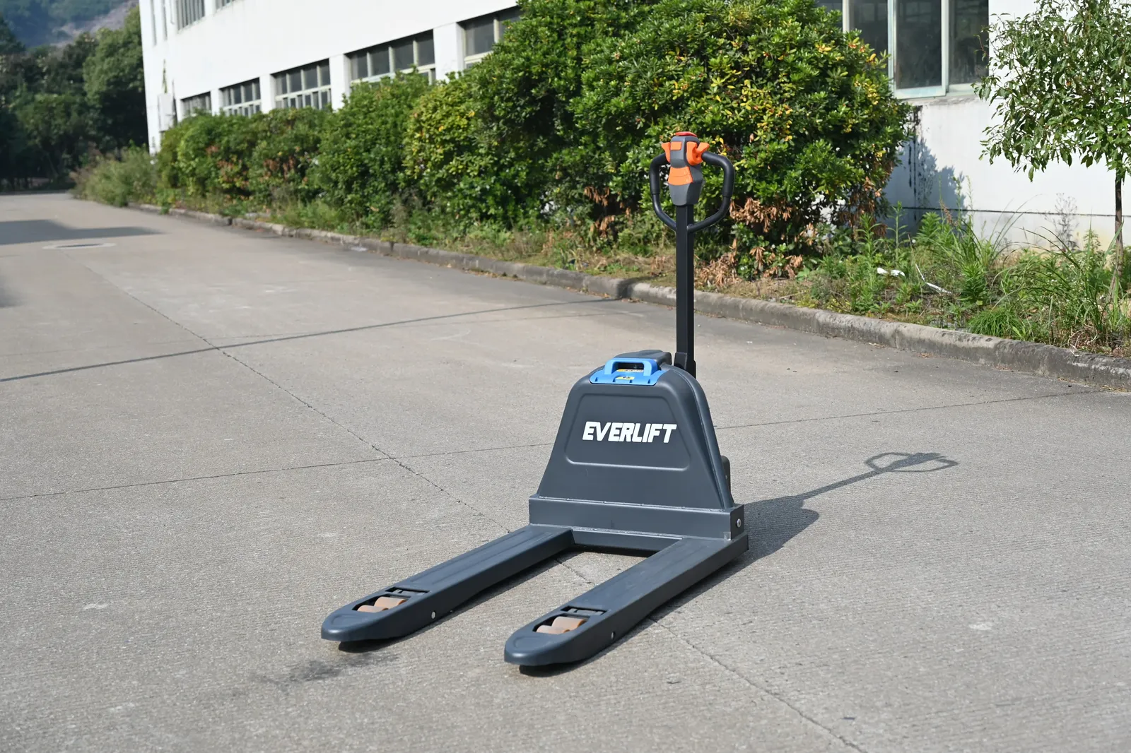 1.5 Ton Electric Pallet Truck Li-ion Lithium Battery 48V photo 3