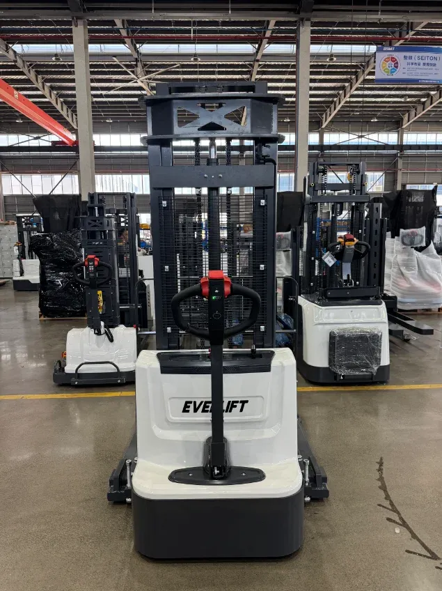 Electric Stacker Forklift Adjustable Straddle Legs Machinery photo 2