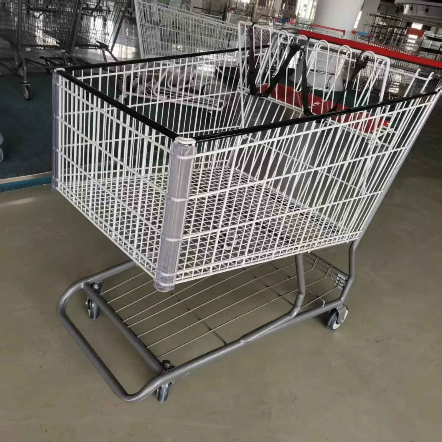American Style 250L Supermarket Shopping Trolley detail 3