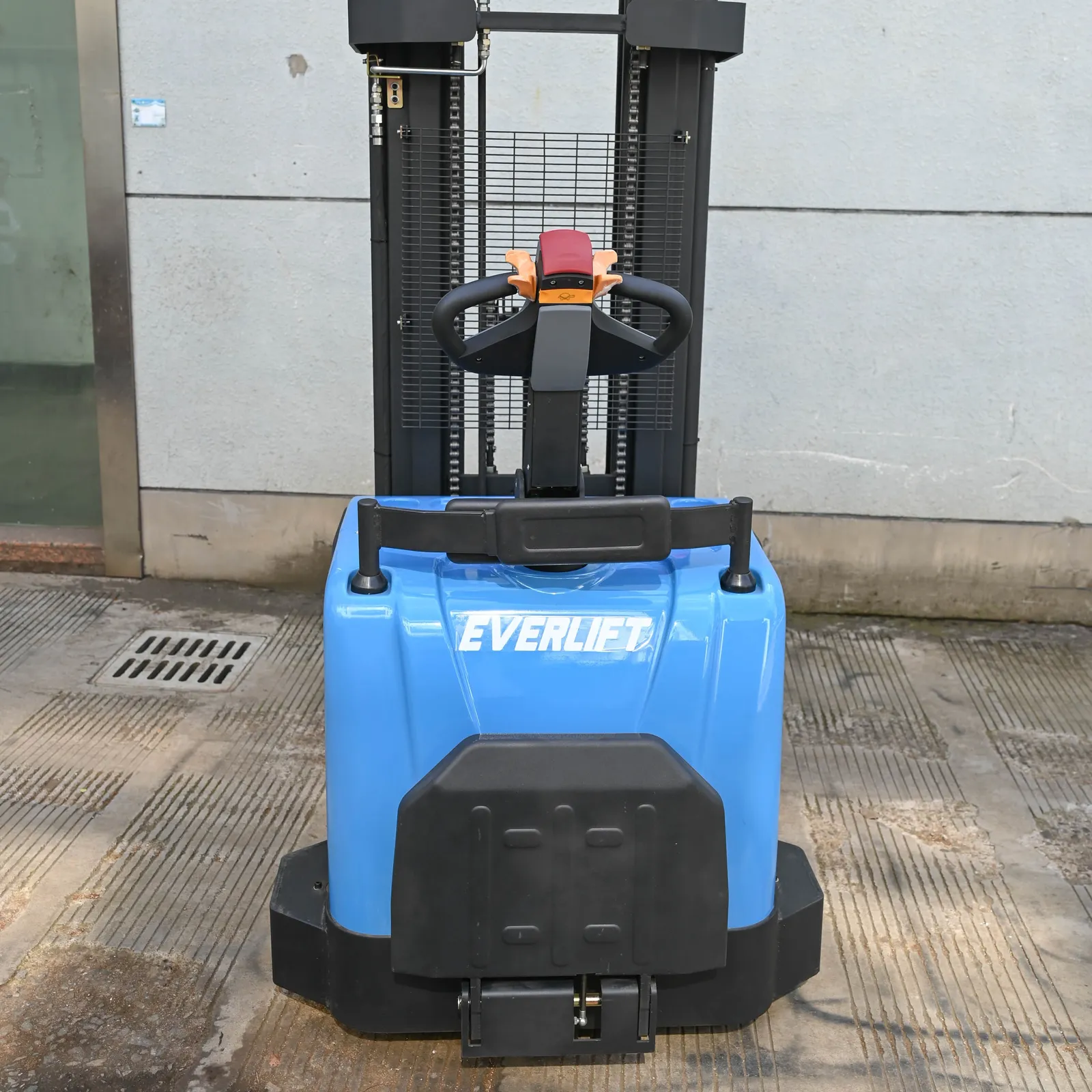 Electric Stacker 200 kg photo 1