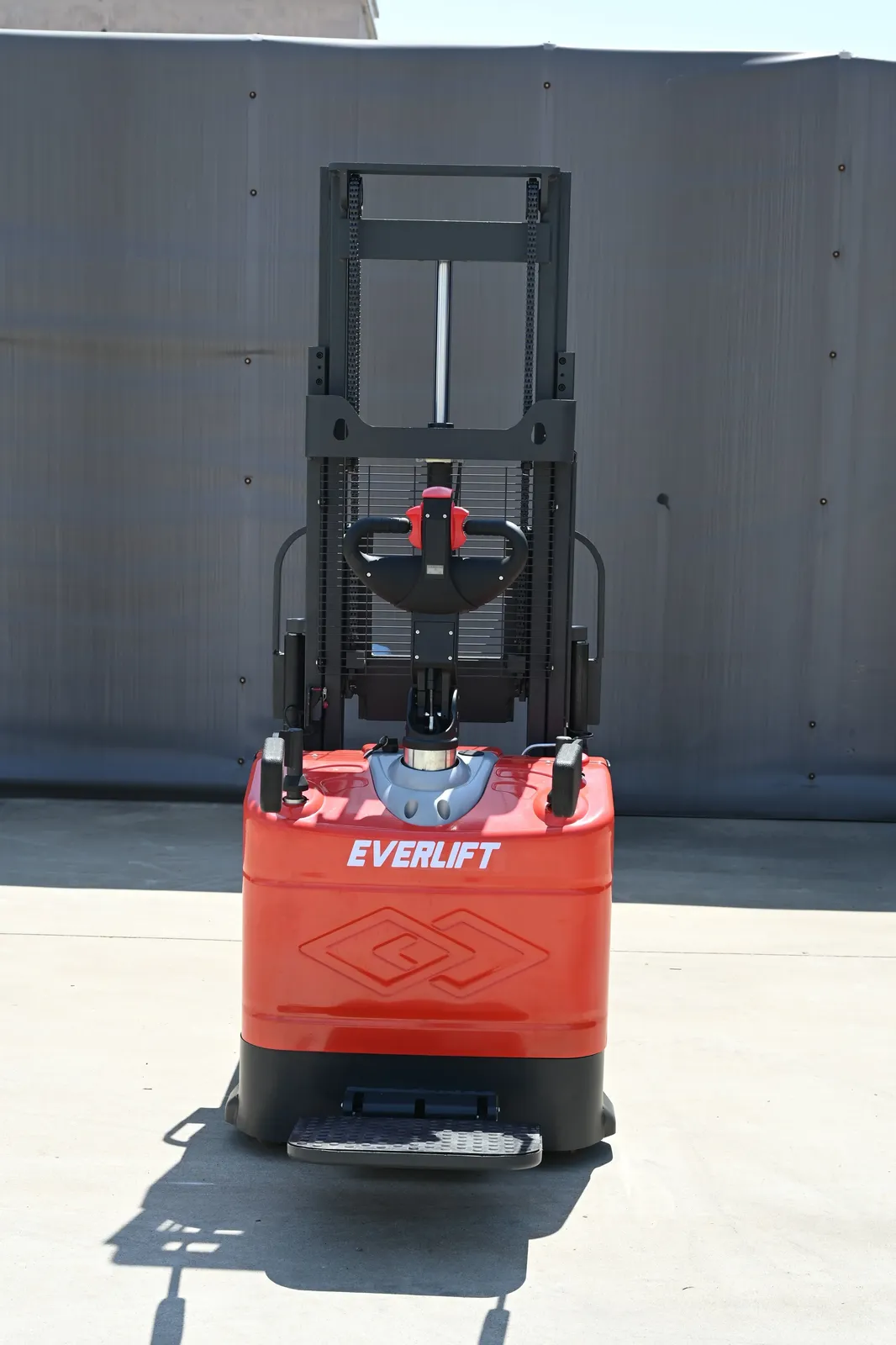 1.5Ton Electric Pallet Stacker, 1600-3500mm Lift Height detail 9