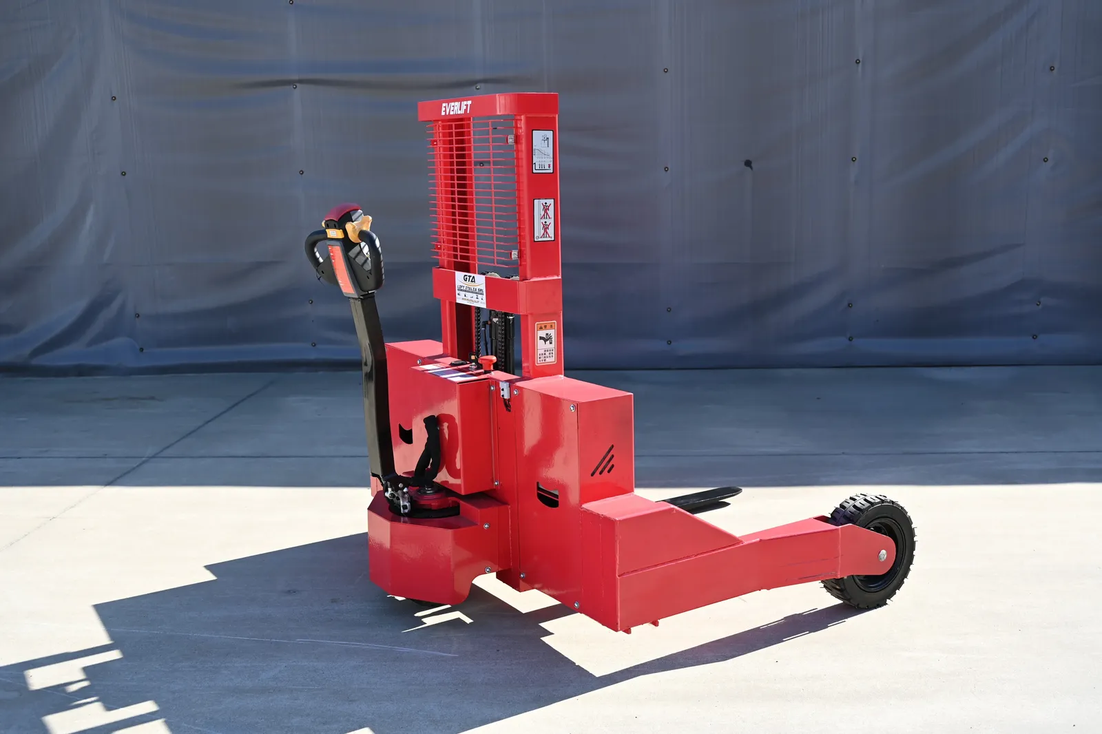 Rugged Off Road Electric Stacker Adopts Large-Size Pu detail 7