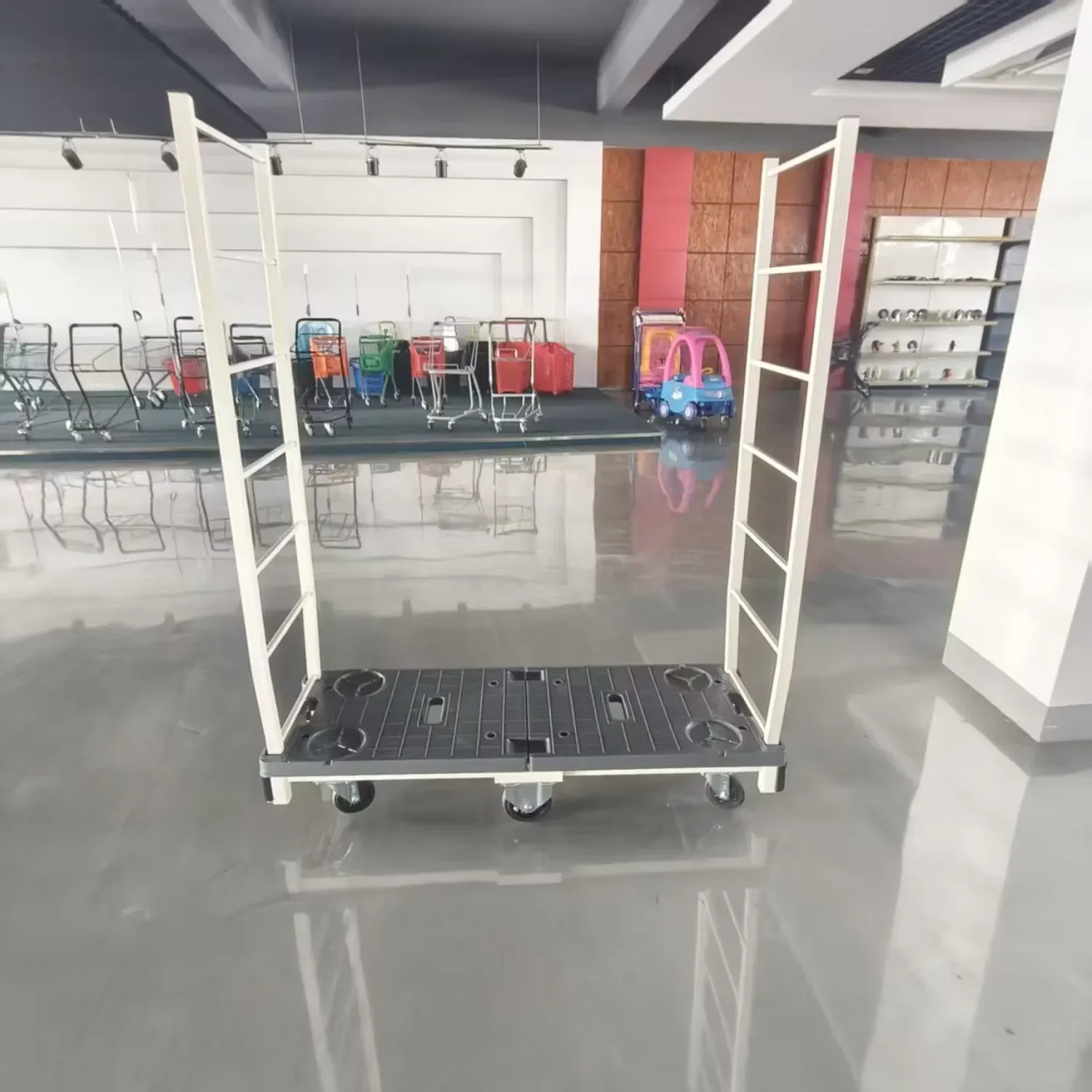 Rolling Pallets Material Storage Cage (LPT-02846) detail 2