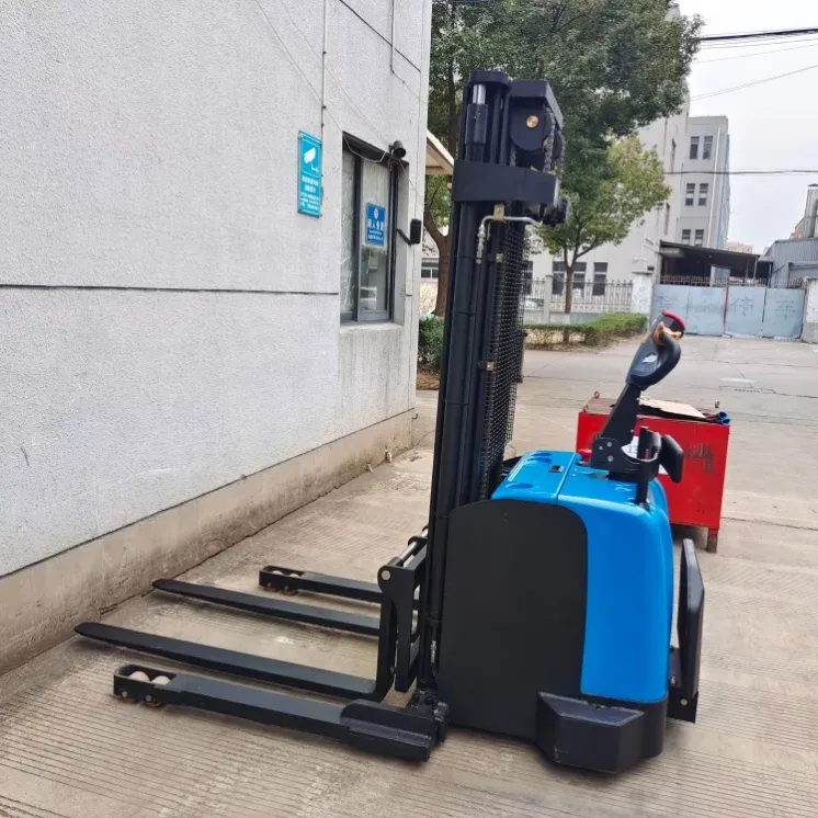 Electric Pallet Stacker Forklift 1.5Ton 2Ton detail 11