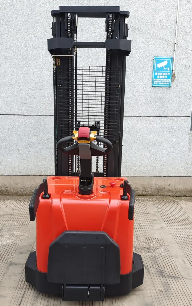 Electric Pallet Stacker Forklift 1.5Ton 2Ton photo 6