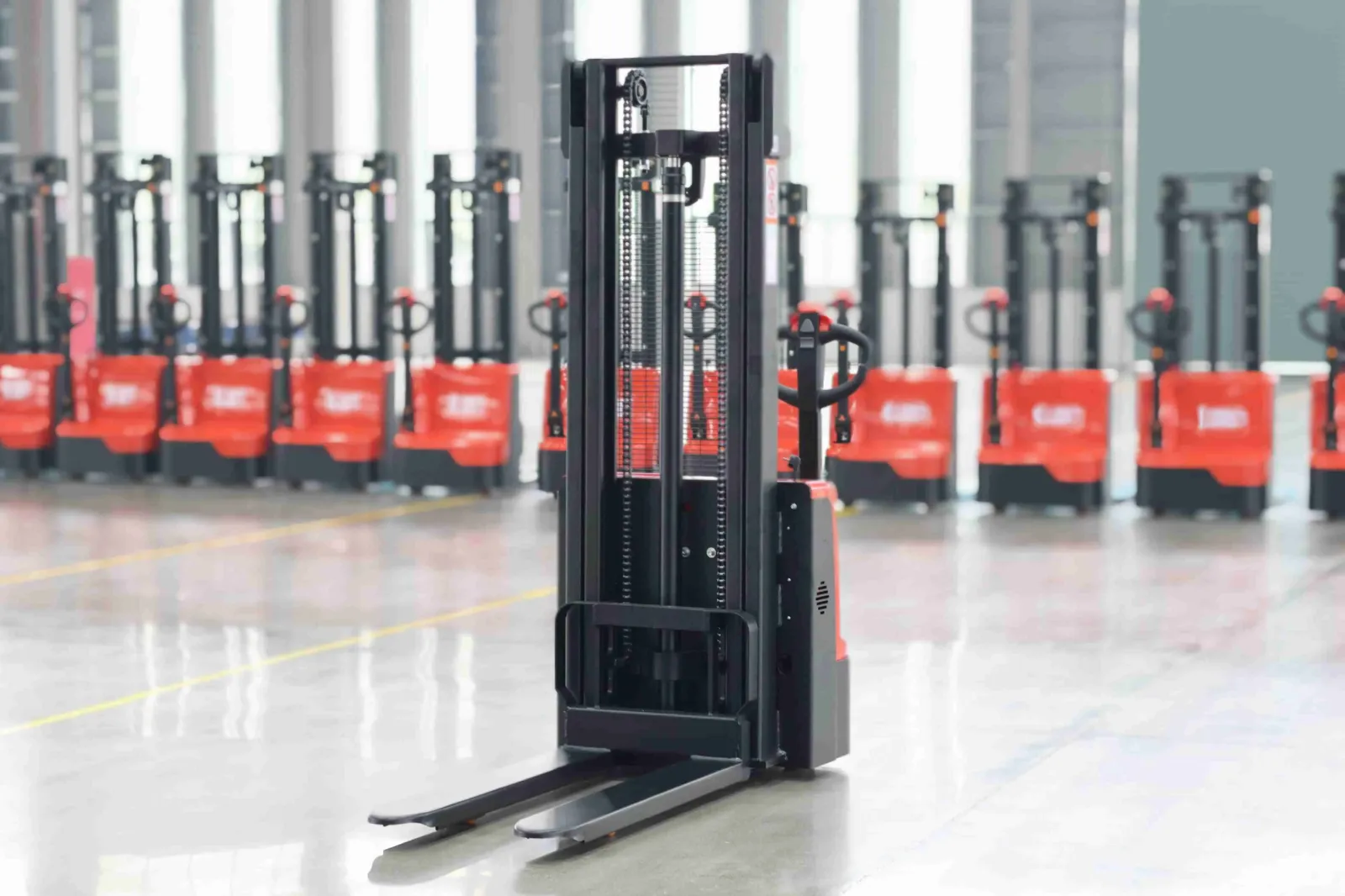 Electric Pallet Stacker Walkie Forklift Narrow Aisle detail 8
