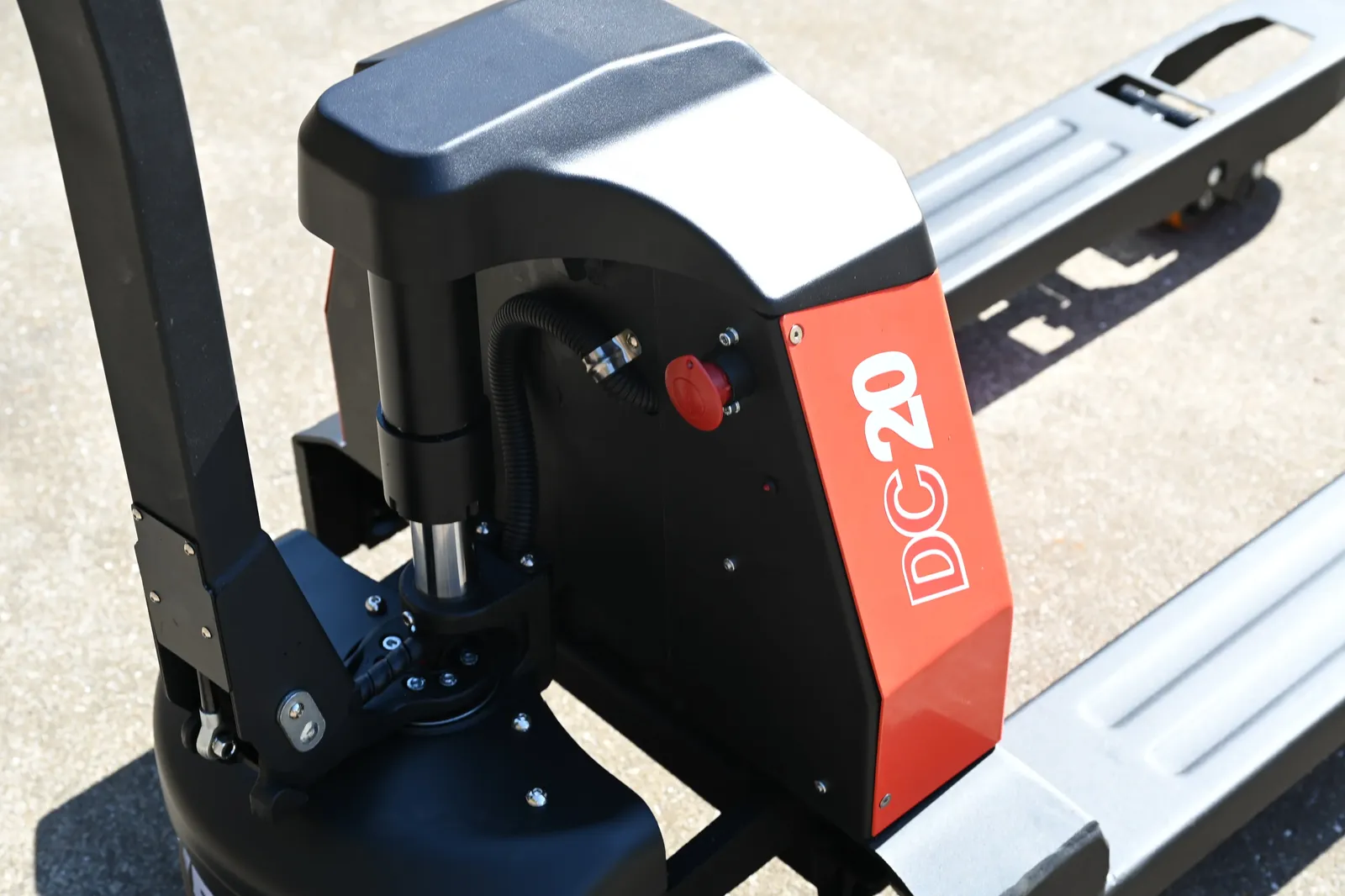 Electric Pallet Truck 1.5 Ton 2 Ton detail 2