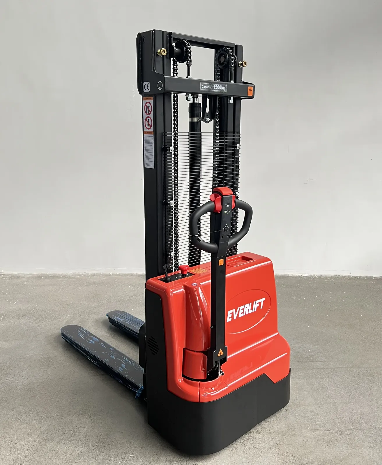 1.5-2 Ton Electric Industrial Stacker 1.6-4m Lift Height photo 4