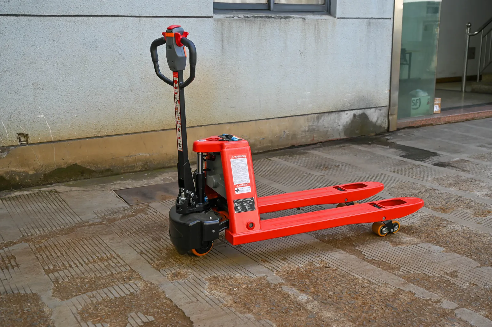 Lithium-Ion Battery Electric Pallet Jack 1.5 Ton/2 Ton photo 5