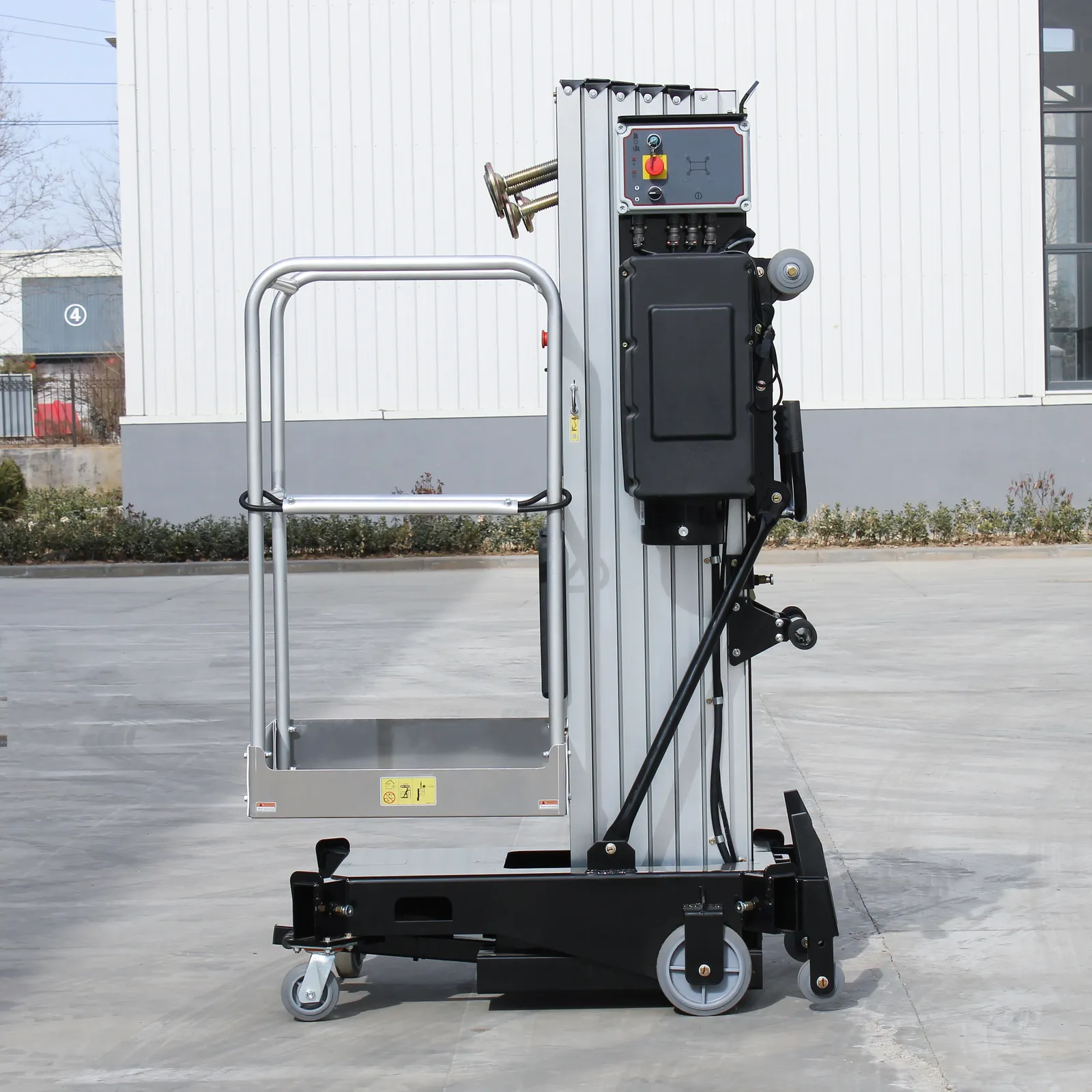 AWP 6M 8M 12M Mobile Aluminium Work Platform Tilt Towing photo 3