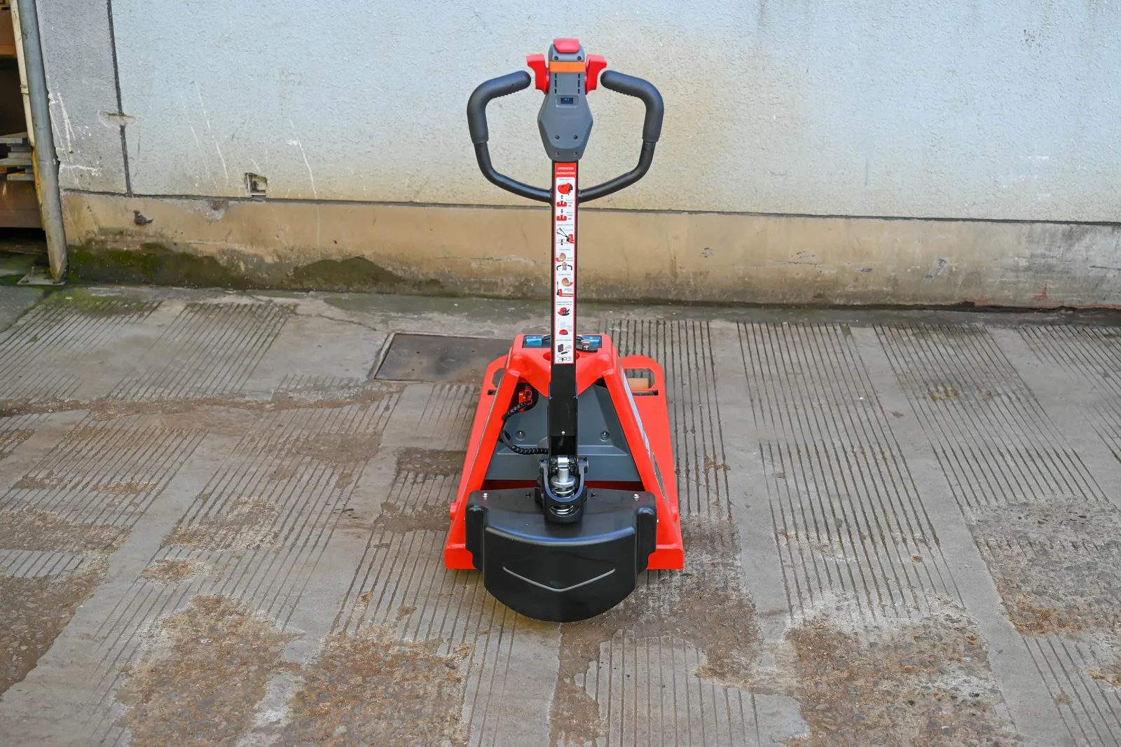 ELEP-15/20ELI Full Electric Pallet Truck Brushless photo 2