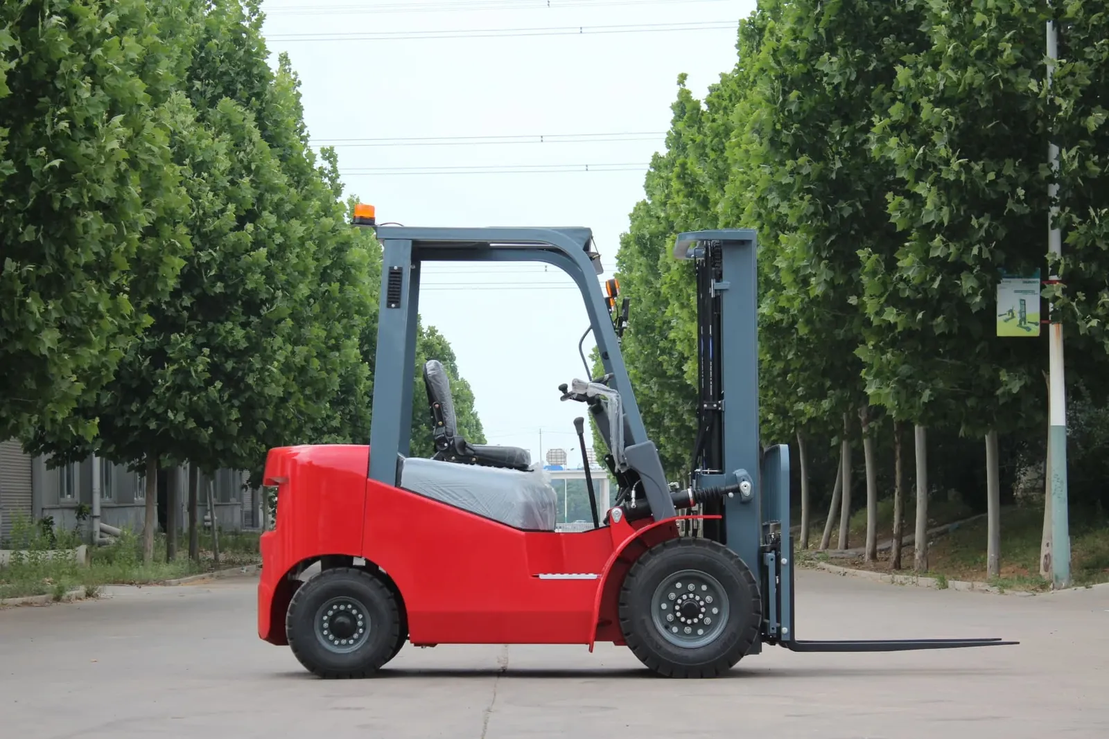 2T 2.5T 3T 3.5T Factory Price Diesel Forklift Truck 3 photo 5