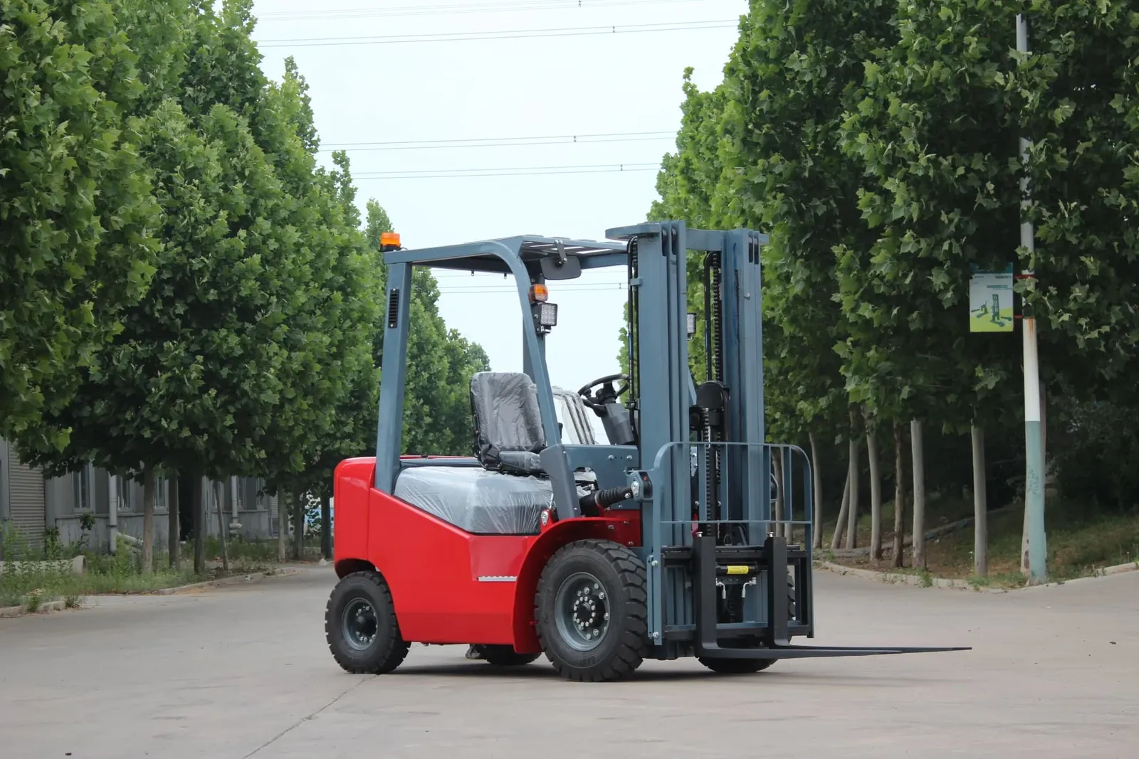 2T 2.5T 3T 3.5T Factory Price Diesel Forklift Truck 3 photo 6