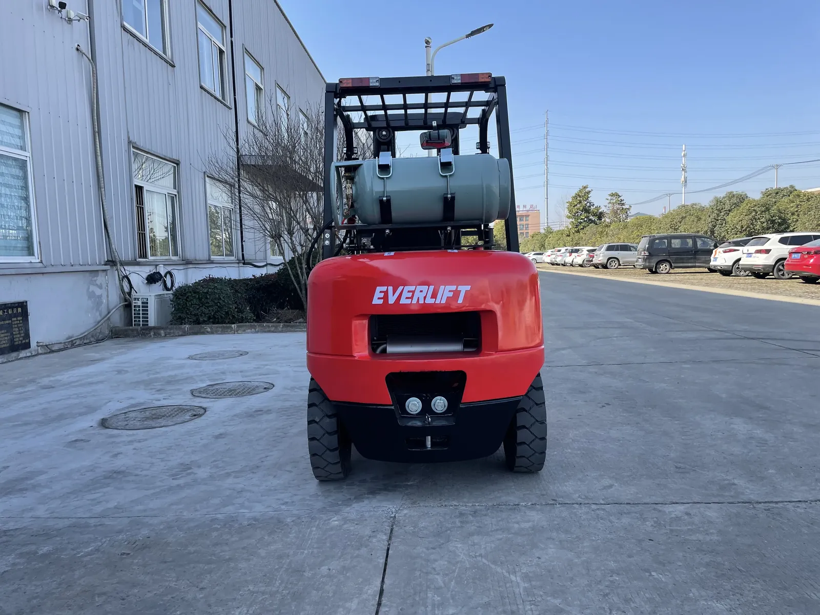 2T 2.5T 3T 3.5T LPG Forklift Truck with 3 Stage Mast 3m photo 5