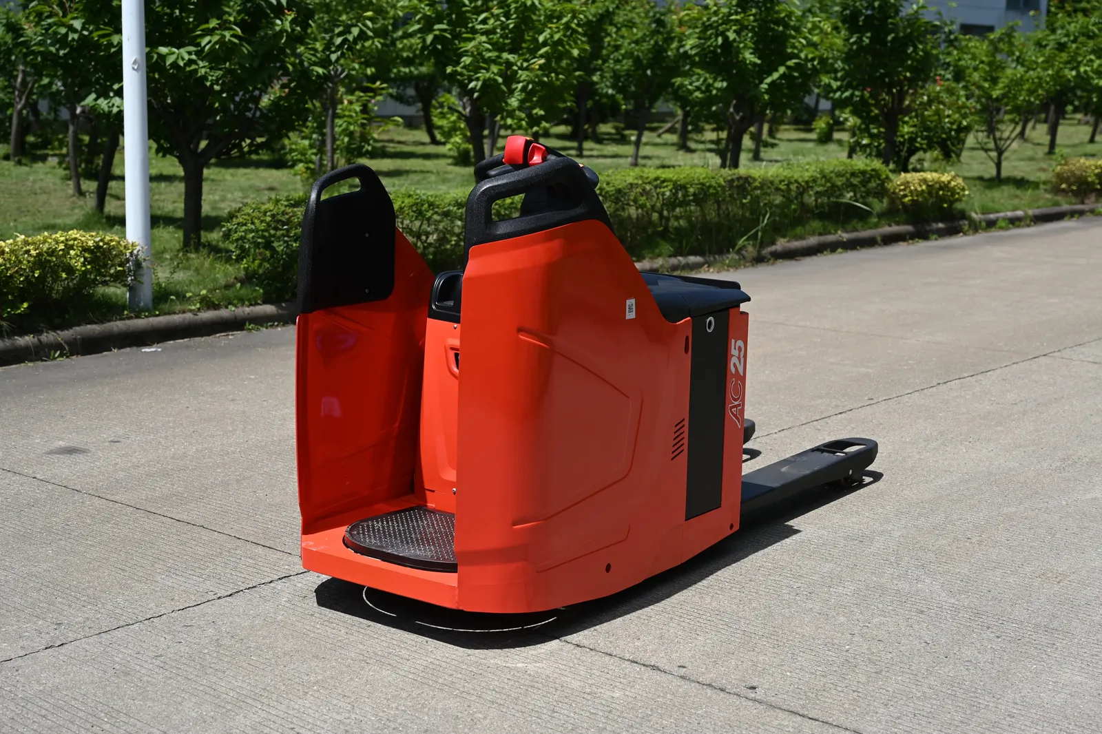 2 Ton Ride on Electric Pallet Truck With AC Drive System detail 7