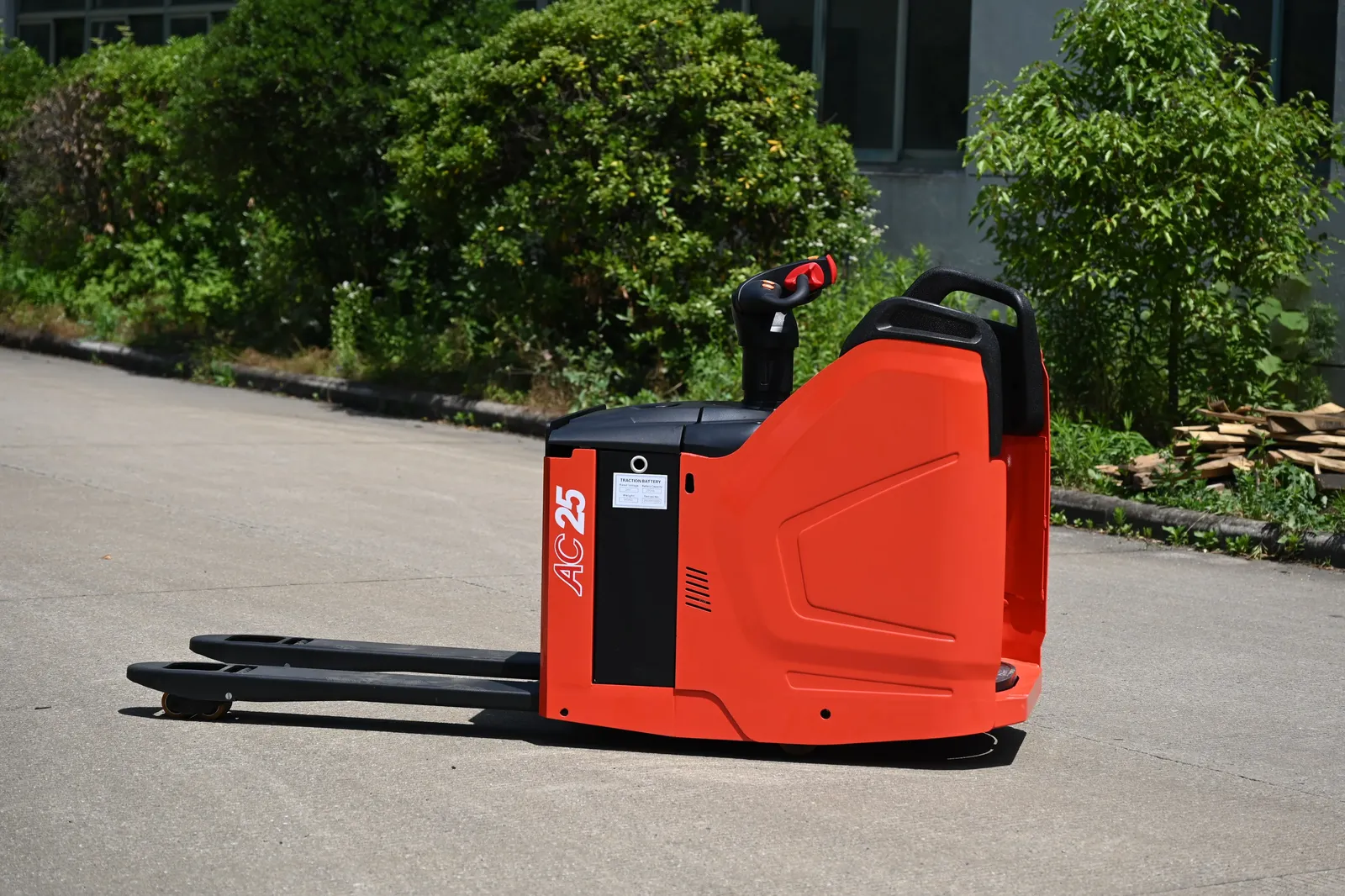 2 Ton Ride on Electric Pallet Truck With AC Drive System photo 2