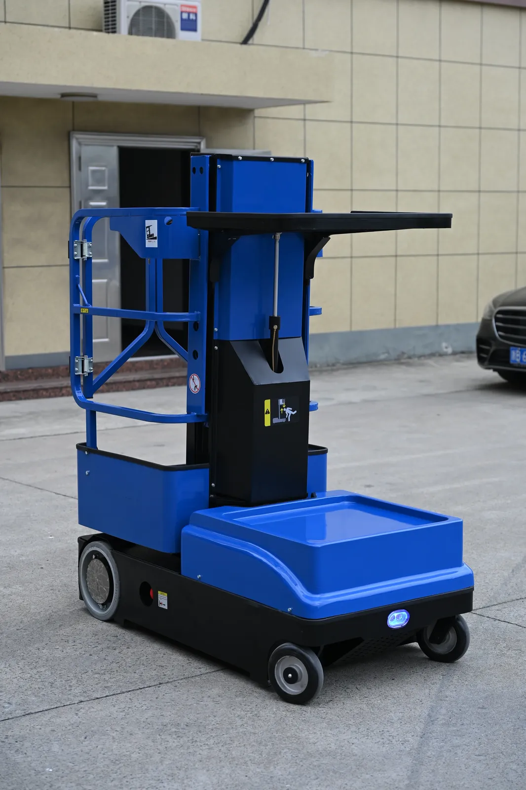 Electric Order Picker Lift 3m 4m Electric Powered photo 4