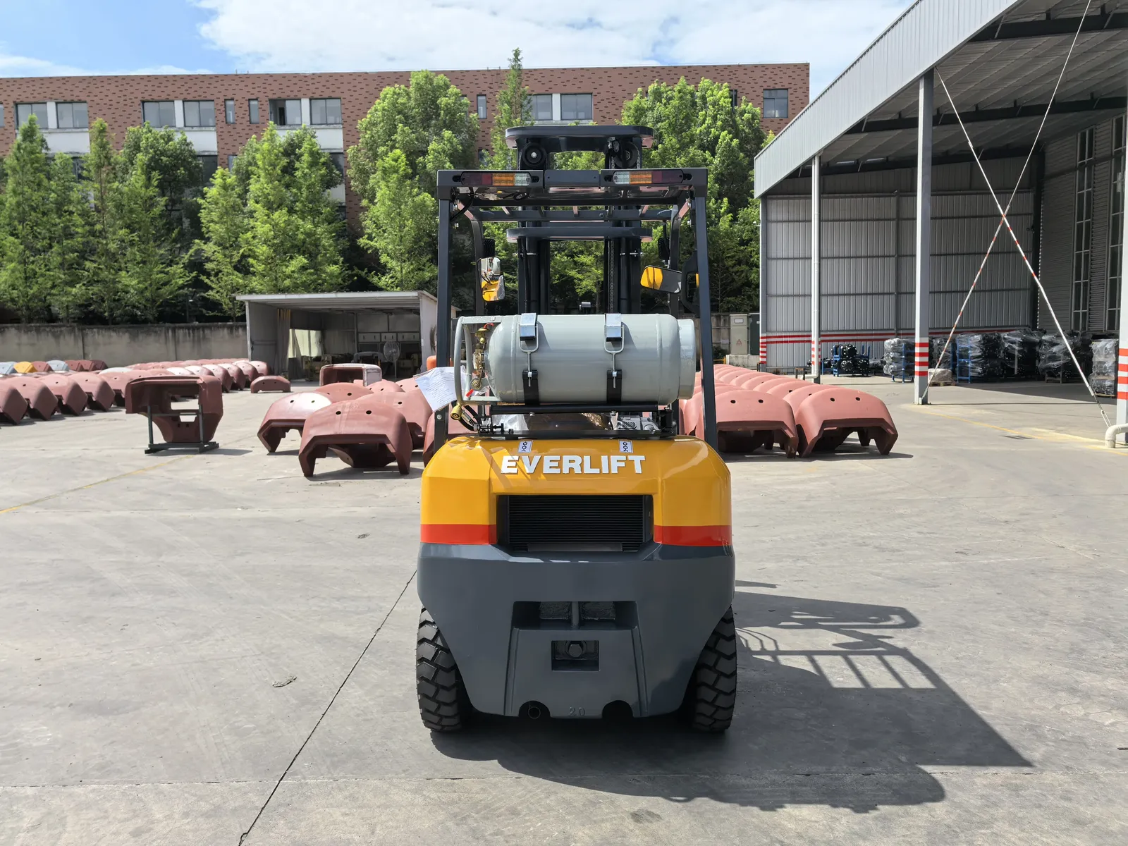 EPA EURO Gas Forklift 3Ton photo 2