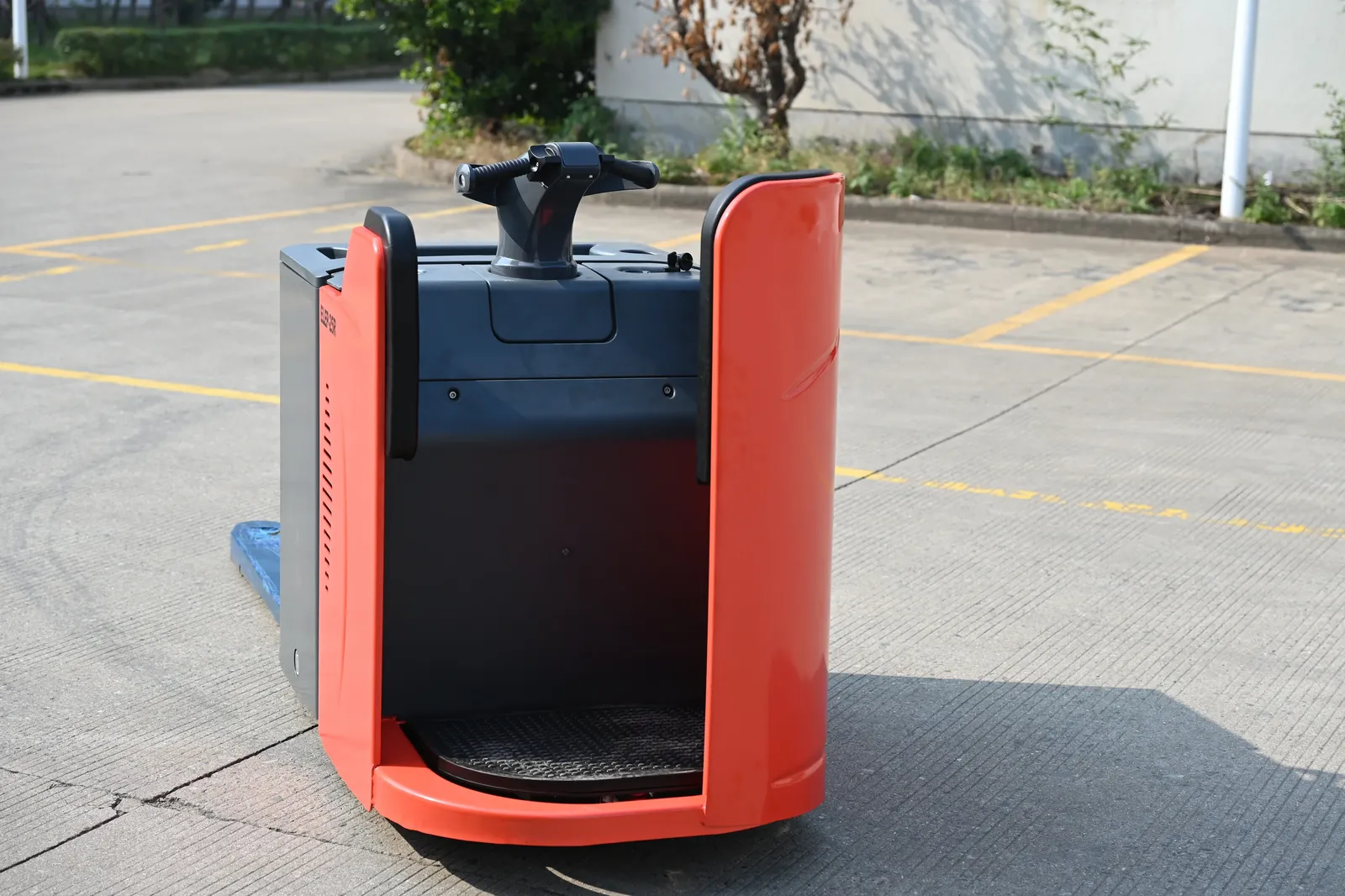 CDB20-491 Electric Pallet Truck High Speed 14KMH Pallet detail 5