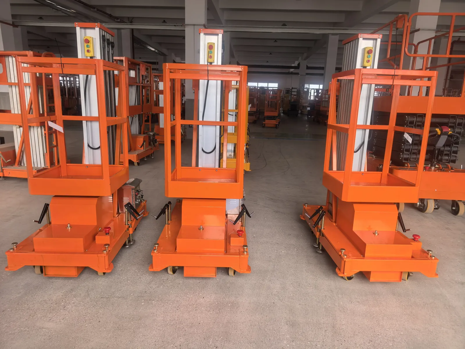 AWP6 Mobile Aluminium Single Mast Work Platform 6m Max Height Load 300 kg detail 7