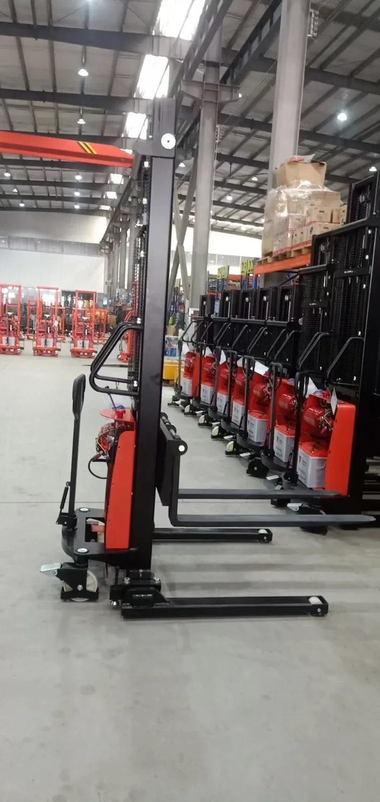1Ton/1.5Ton/2Ton Sem Electric Pallet Stacker 3m/3.5m/4m photo 4