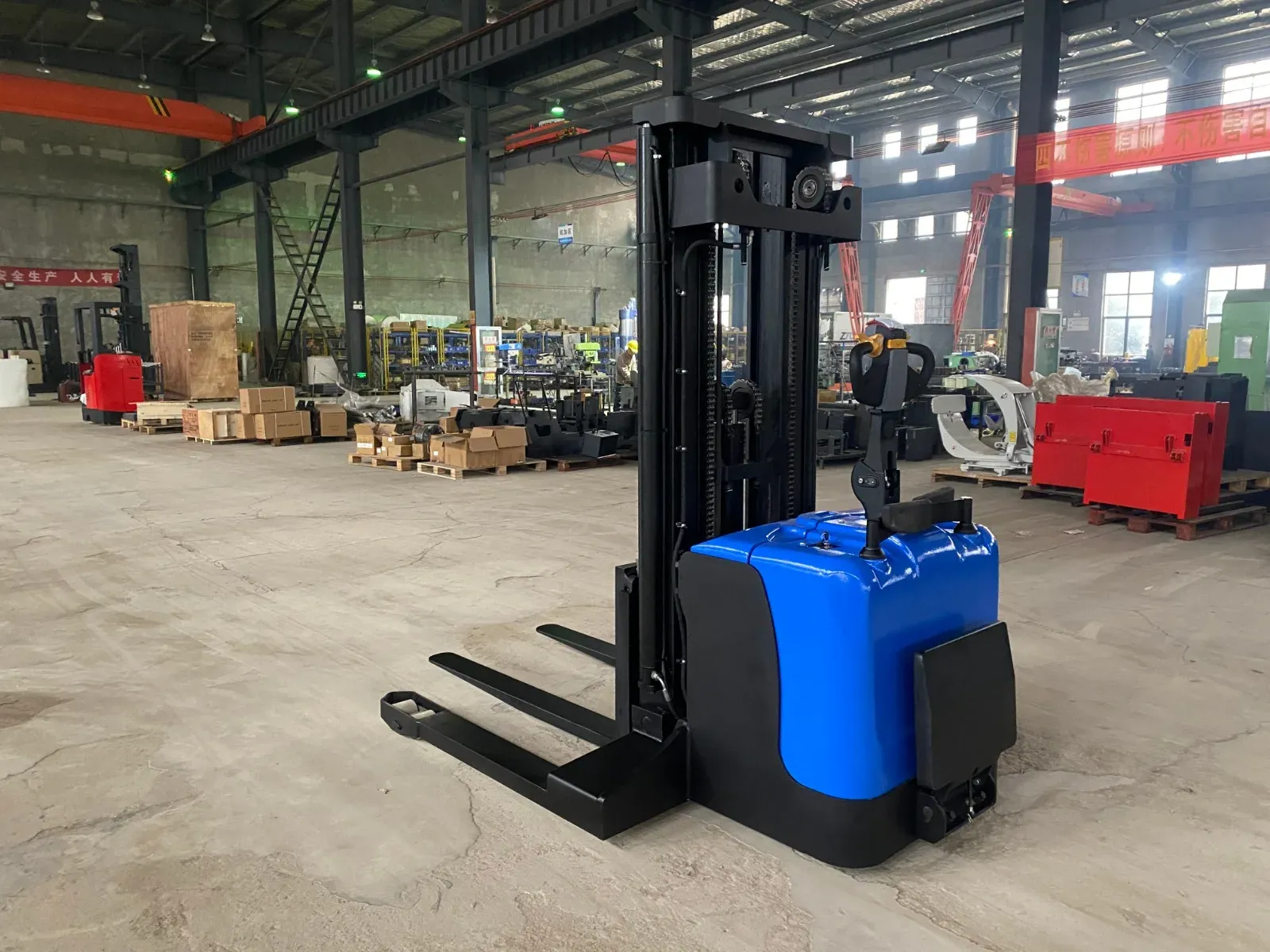 3 Ton Fully Electric Forklift Stacker Straddle Type detail 2