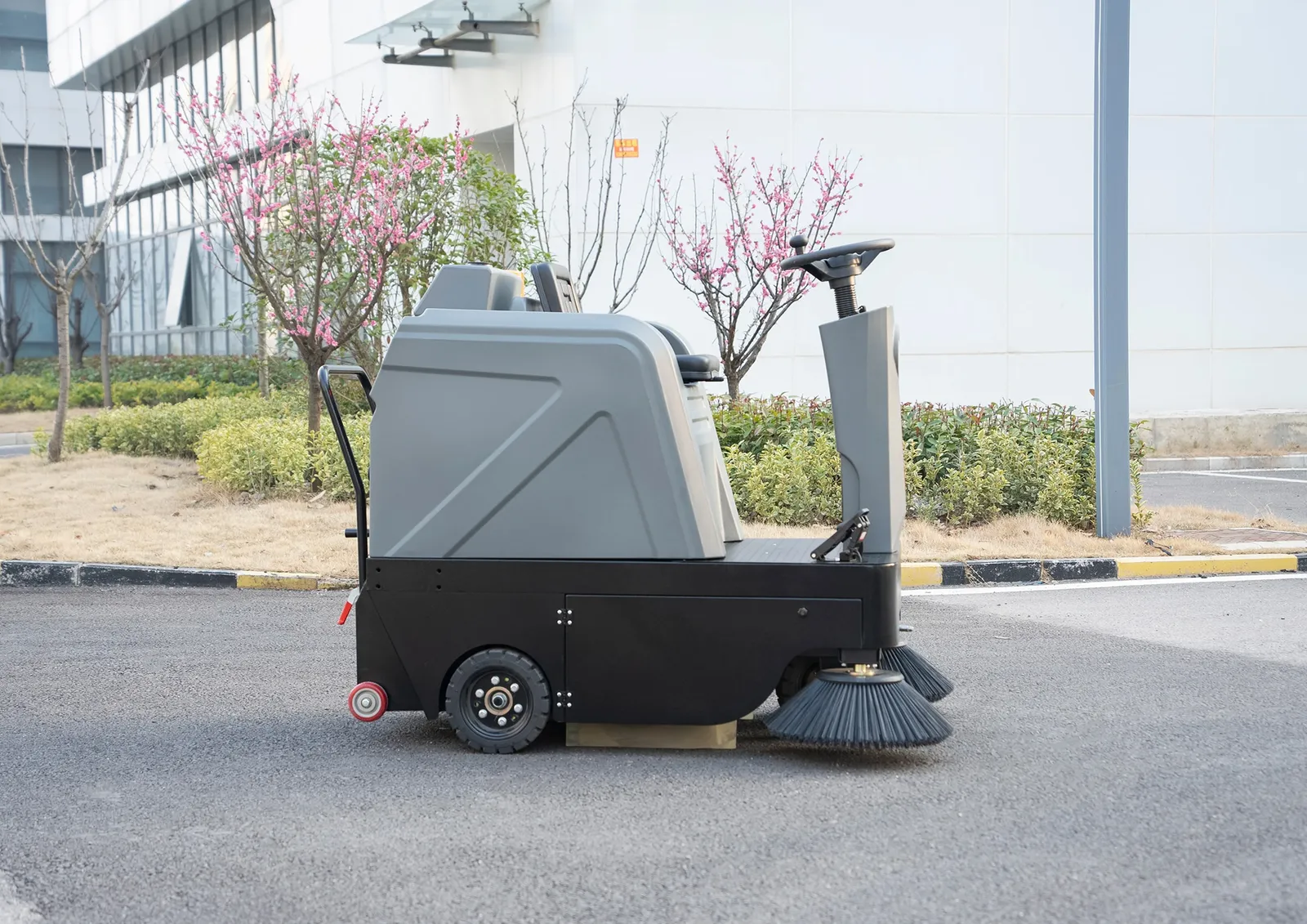 Ultra-thin Ride-On Industrial Ultrasonic Cleaner detail 3