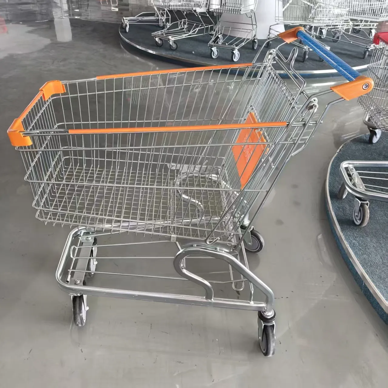 Standard American Style Metal 120L Shopping Trolley photo 2
