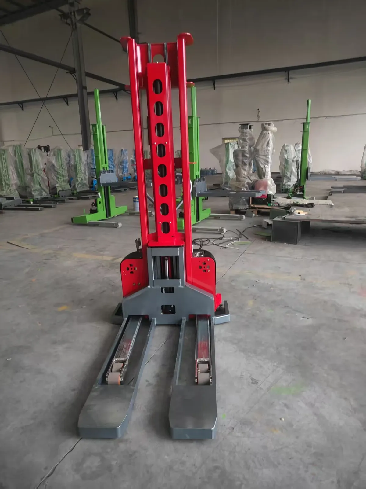 Electric Scissor Lift Pallet Stacker 1.5t photo 5