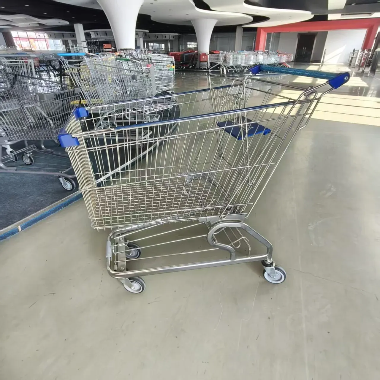 180L American Style Metal Supermarket Shopping Trolley detail 1